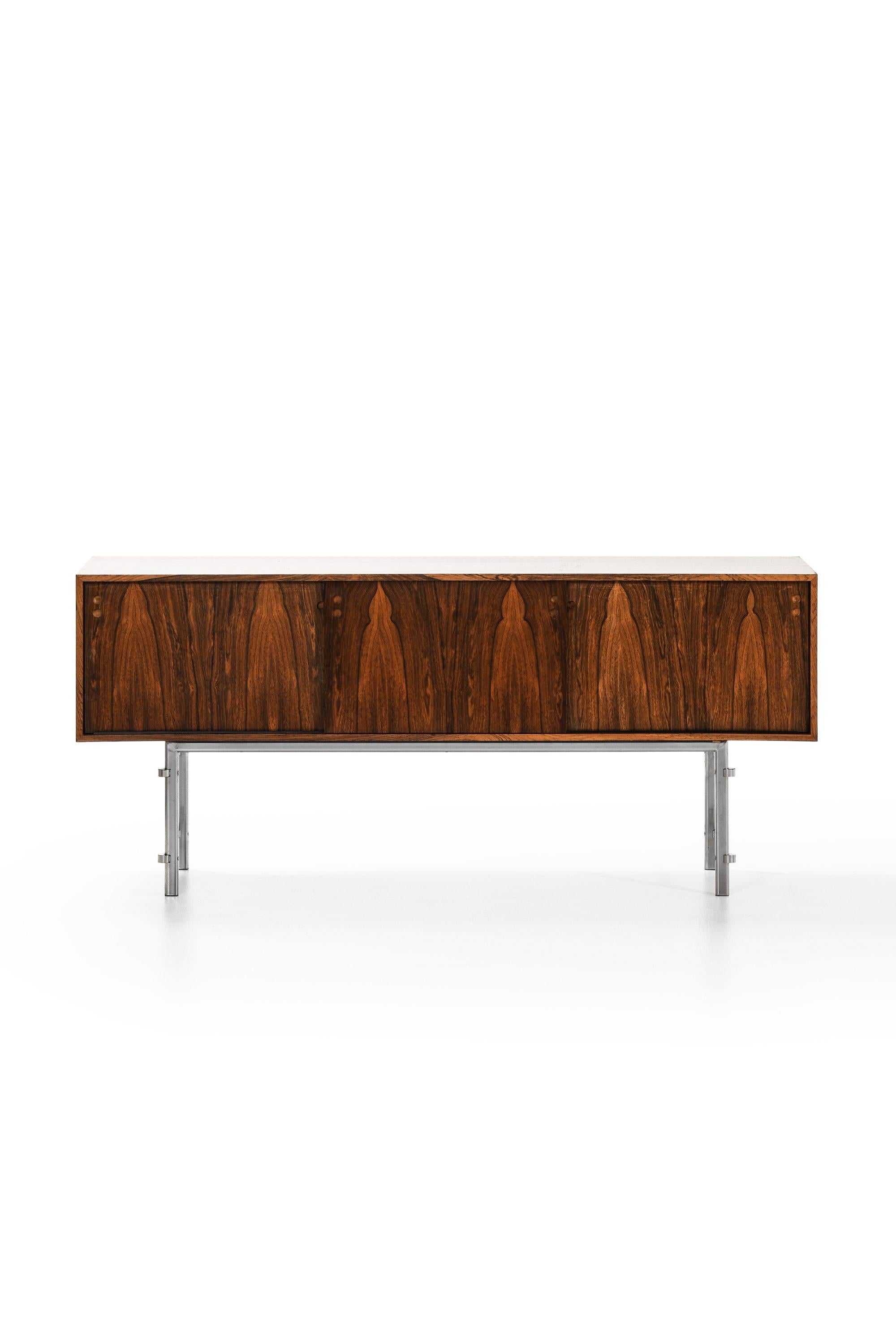 Freestanding Sideboard in Rosewood and Chromed Steel by Jan Lunde Knudsen For Sale 3