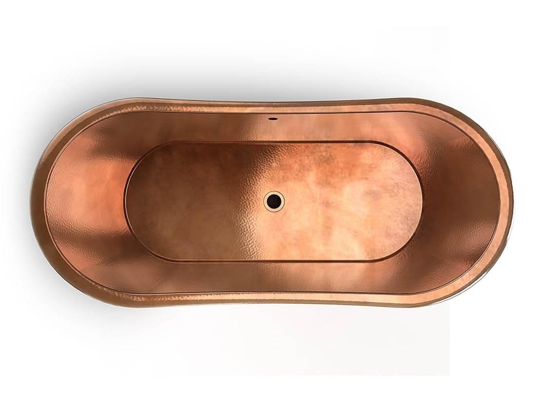 Freestanding Soaking Tub in Hammered Copper - Custom In New Condition For Sale In New York, NY