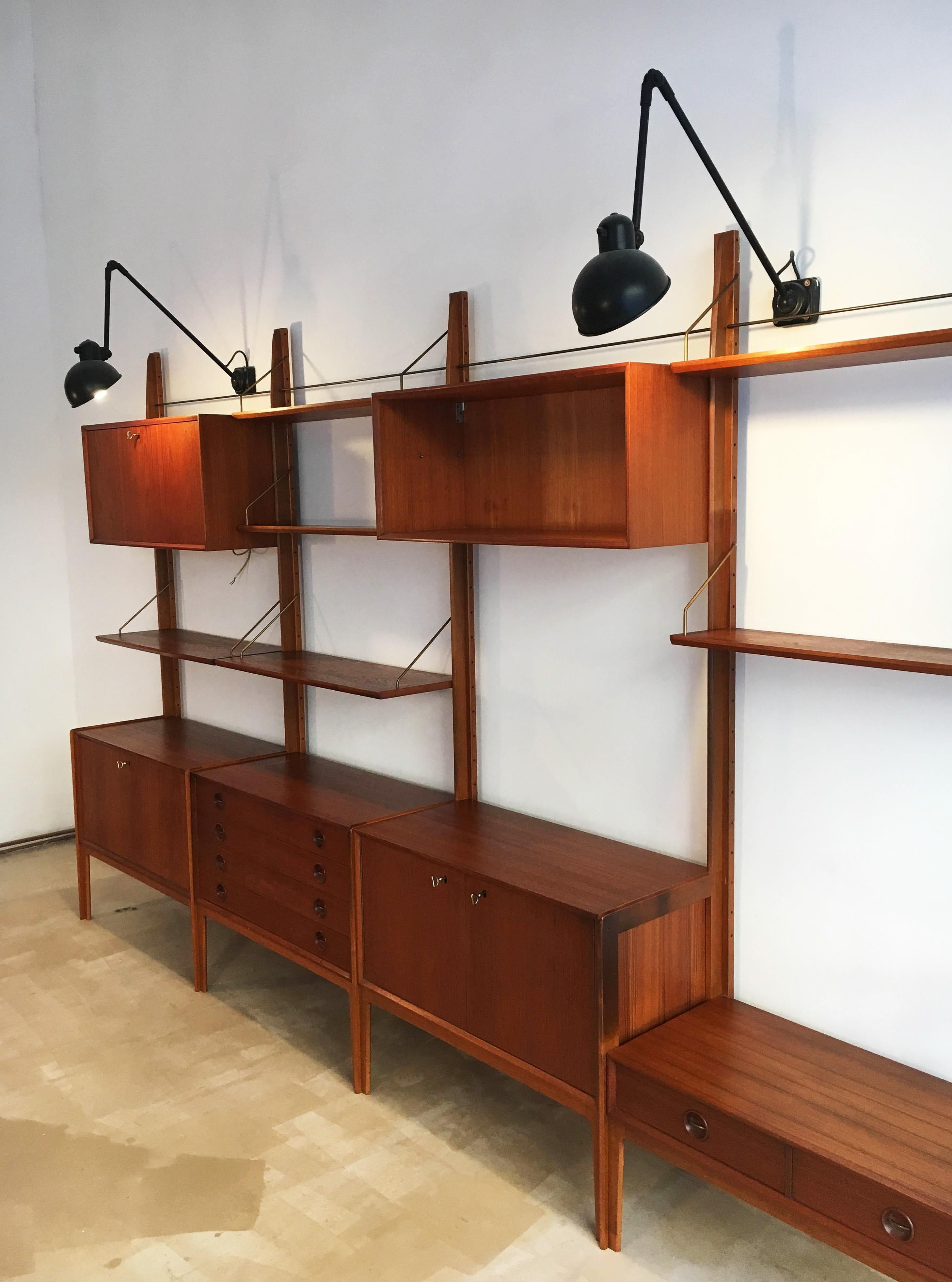 Freestanding Teak Wall Unit by Fredrik A. Kayser for Gustav Bahus, Norway, 1960s For Sale 6