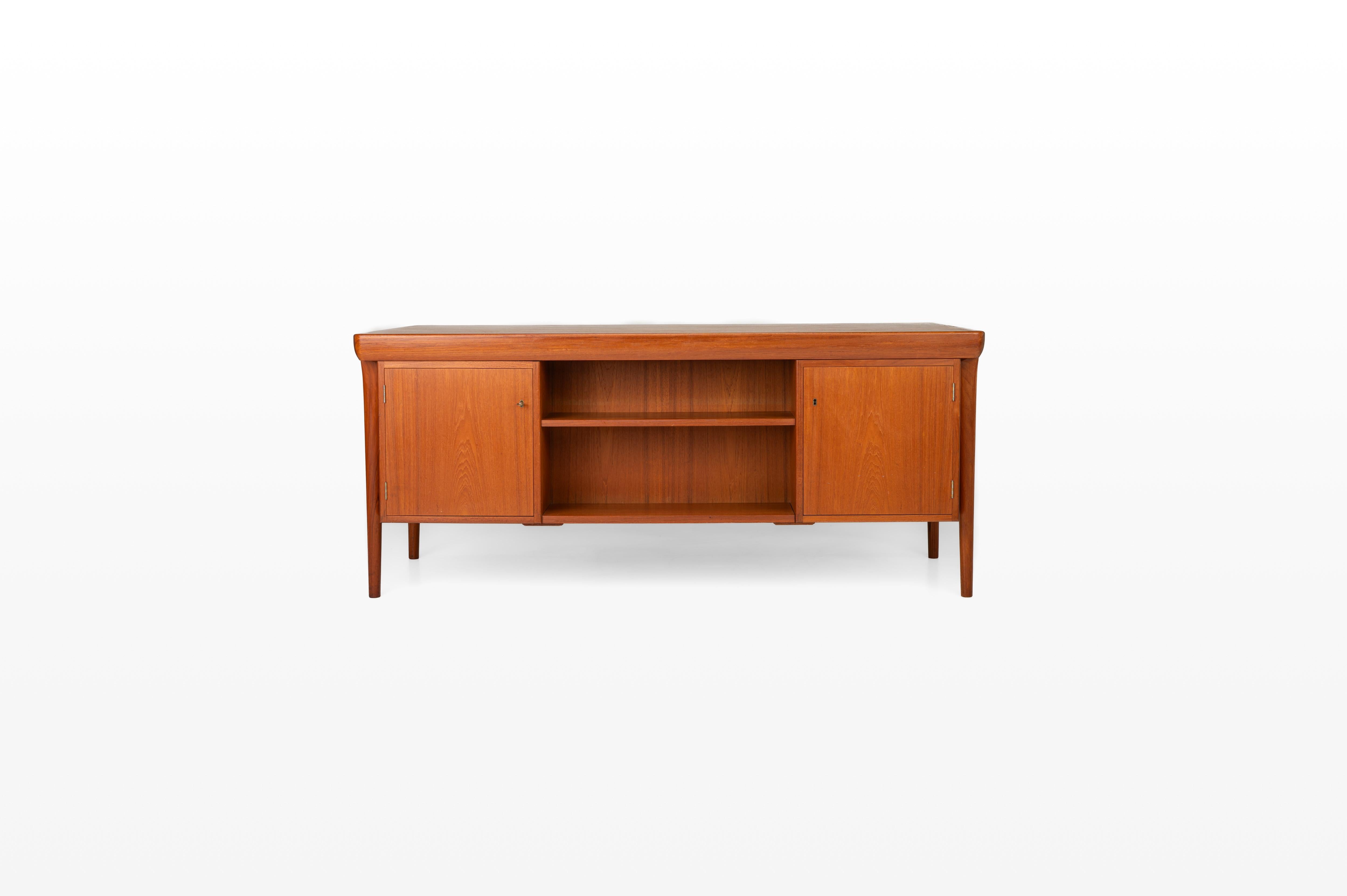 Freestanding Writing Desk by Ib Kofod Larsen for Faarup Møbelfabrik For Sale 5