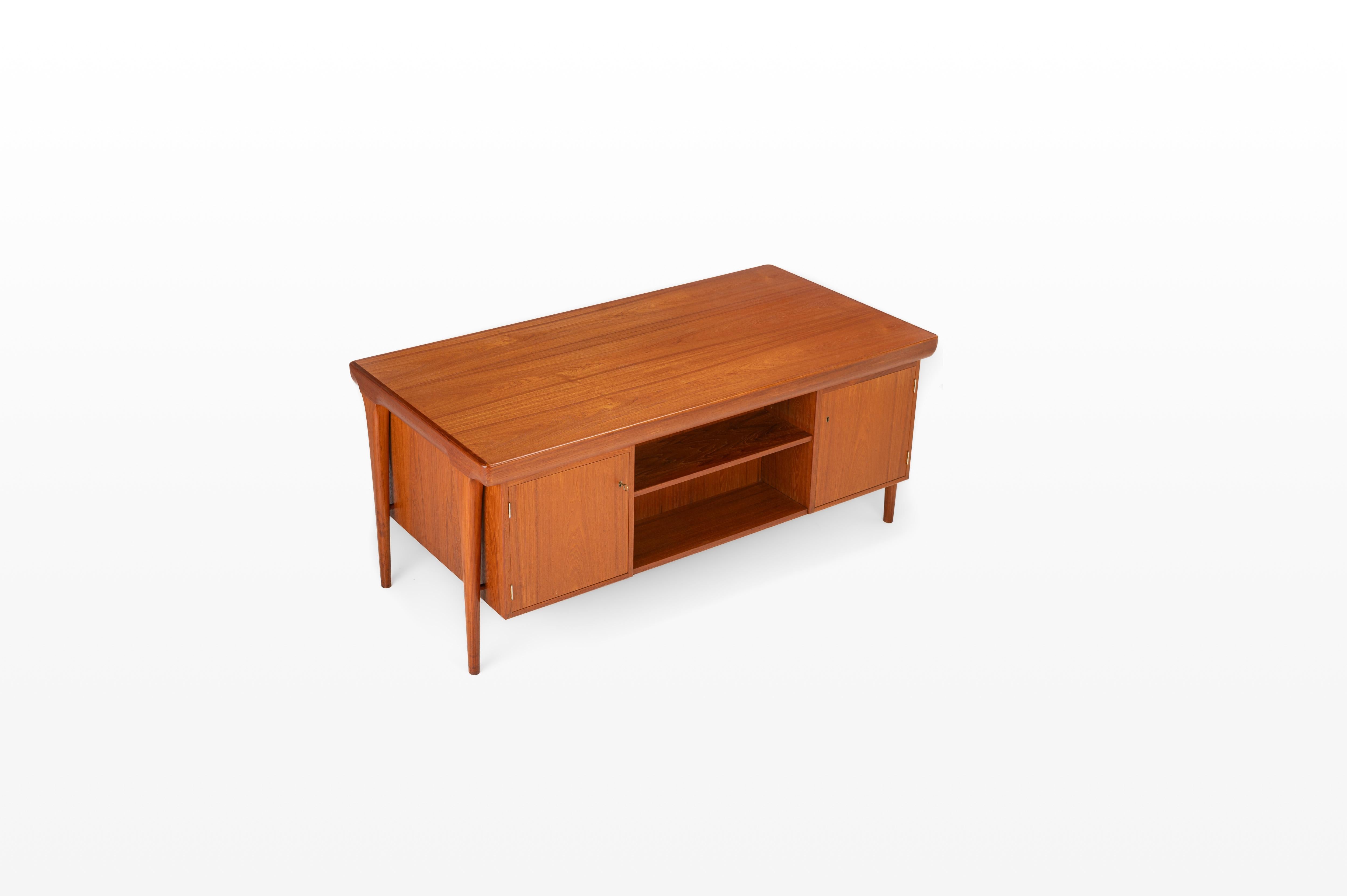 Danish Freestanding Writing Desk by Ib Kofod Larsen for Faarup Møbelfabrik For Sale