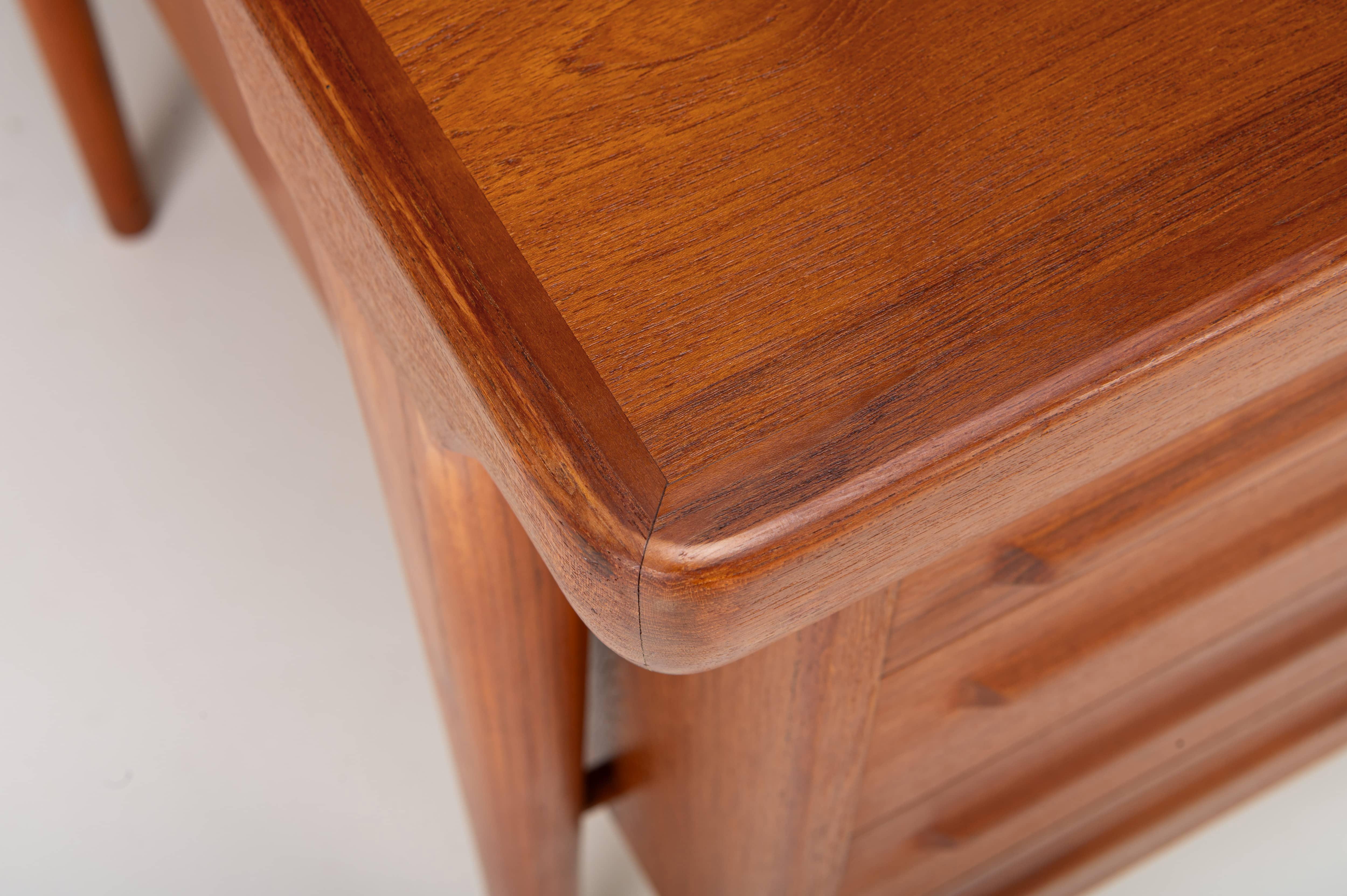 20th Century Freestanding Writing Desk by Ib Kofod Larsen for Faarup Møbelfabrik For Sale