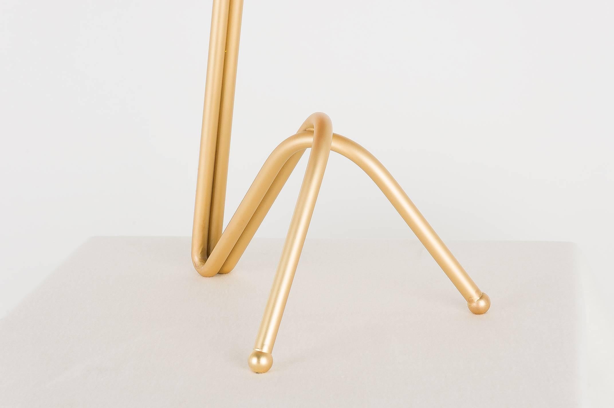 Italian Freevolle sculpture Table Lamp, handmade brass body, rose taffeta