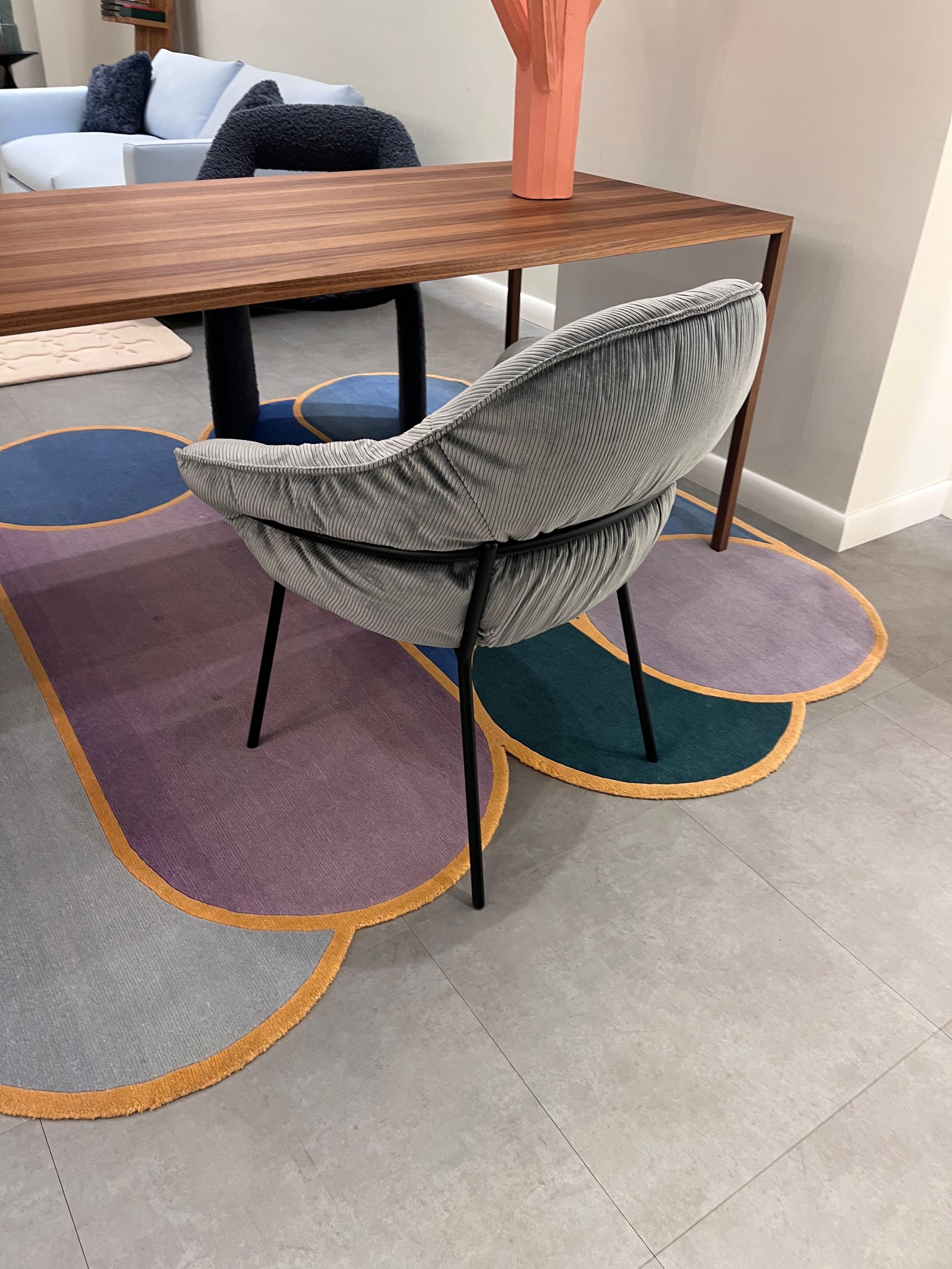 Marie Armchair

VERSION: Uni
COVER INSIDE:
Fabric Riga M1 Aluminium 21
COVER OUTSIDE:
Fabric Riga M1 Aluminium 21
FRAME:
4-legs steel frame Marie Armchair deep black ME001
GLIDERS:
Plastic


Welcoming Marie
The latest model by Hoffmann Kahleyss