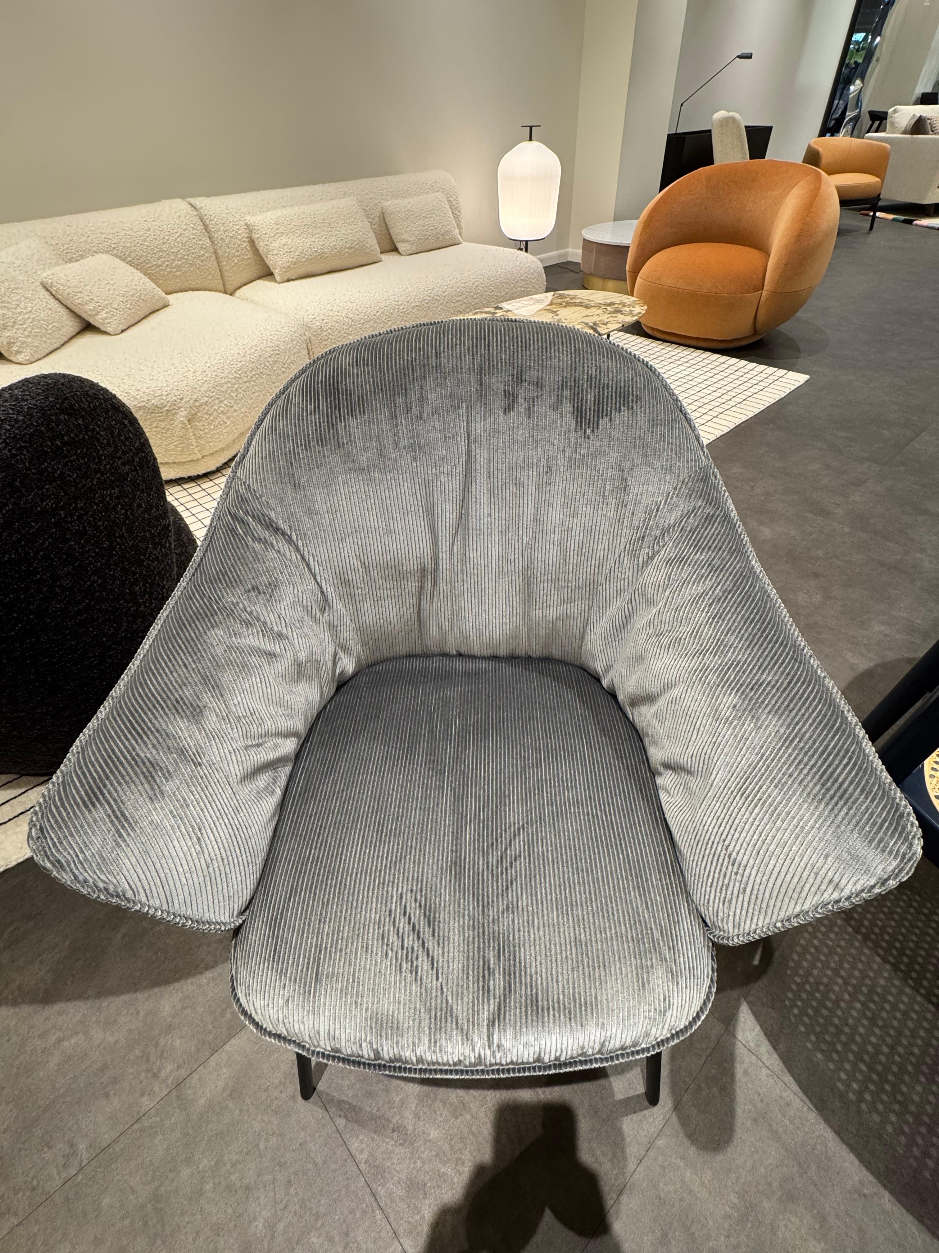 Sillón FREIFRAU Marie de Hoffmann Kahleyss Design en STOCK en Excelente estado para la venta en New York, NY
