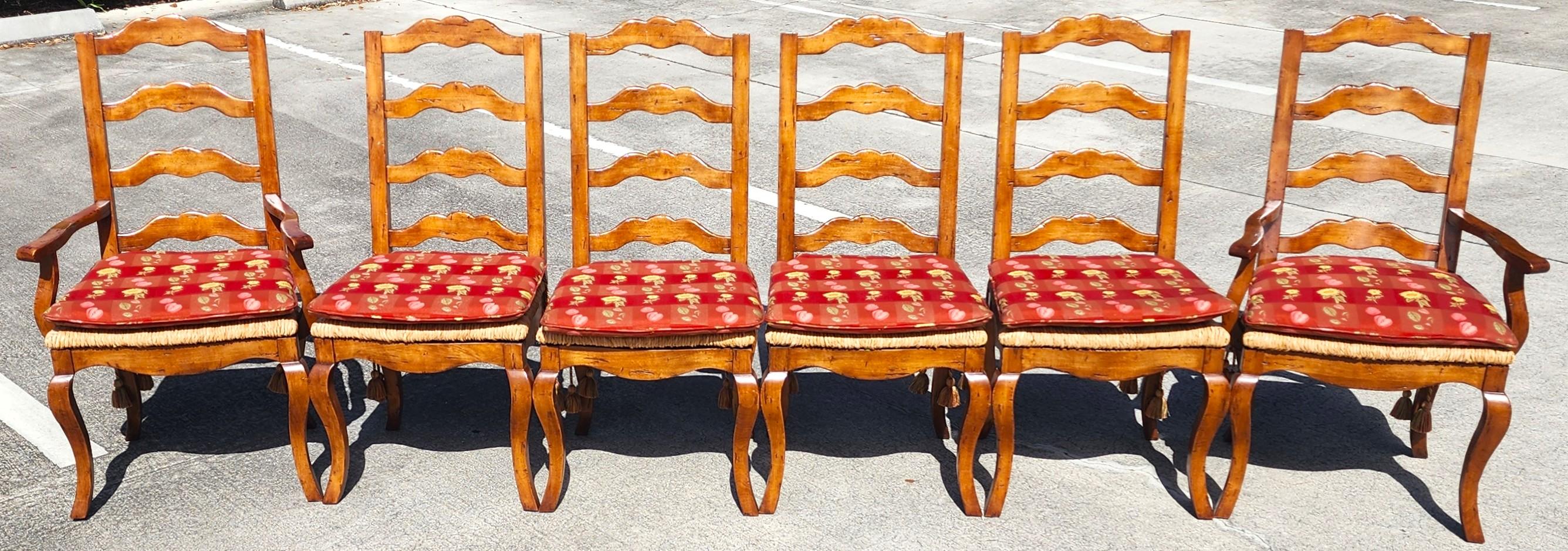 Fremarc Designs French Country Dining Table & 6 Chairs (Expandable) in vendita 6