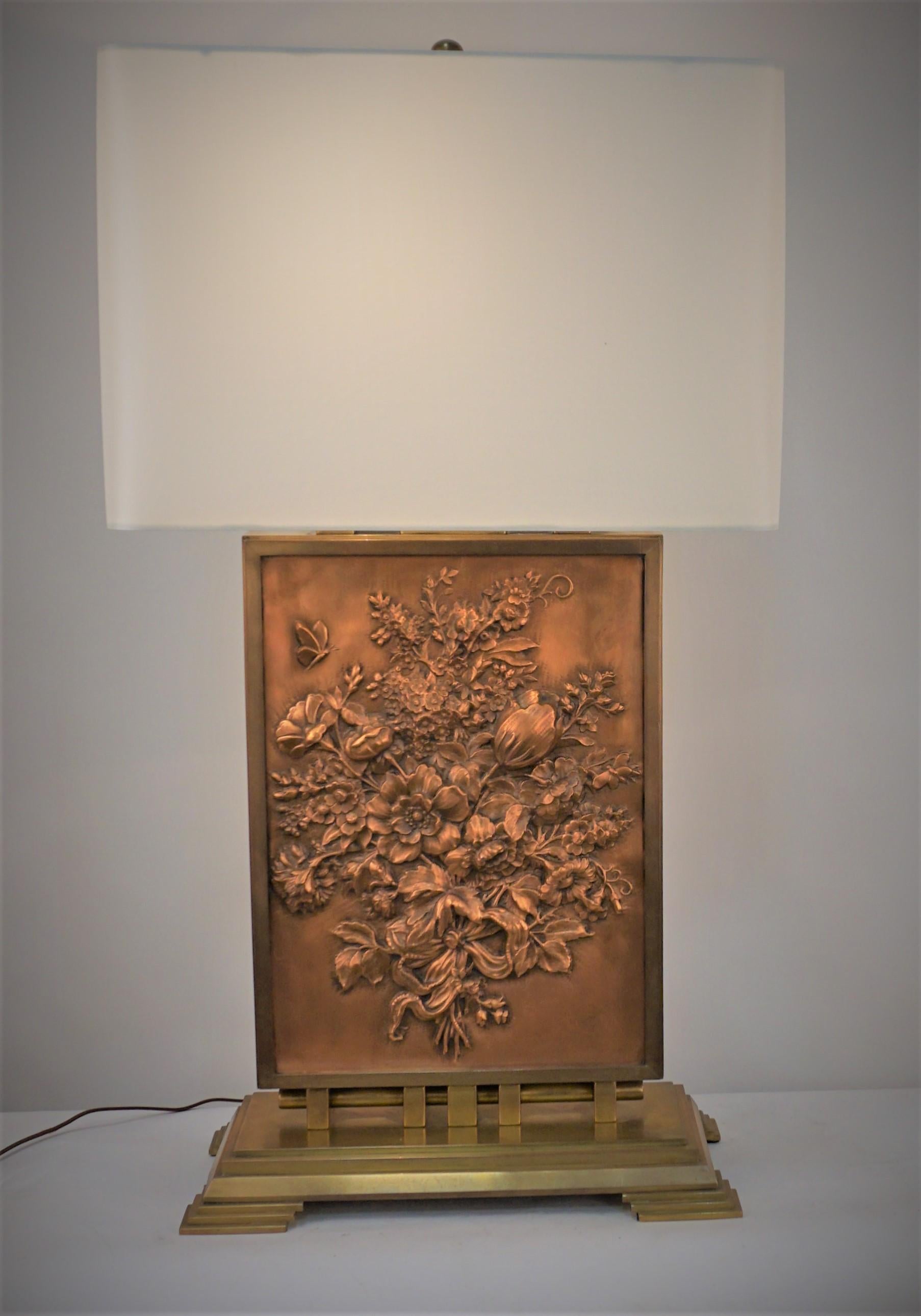 Beautiful Copper Repoussé framed in heavy bronze table lamp by Albert Gilles
Majority of his copper repousse lamps are light copper and framed in wood for commercial purpose, but this lamp has heavy Gauge copper and framed in heavy cased bronze itis