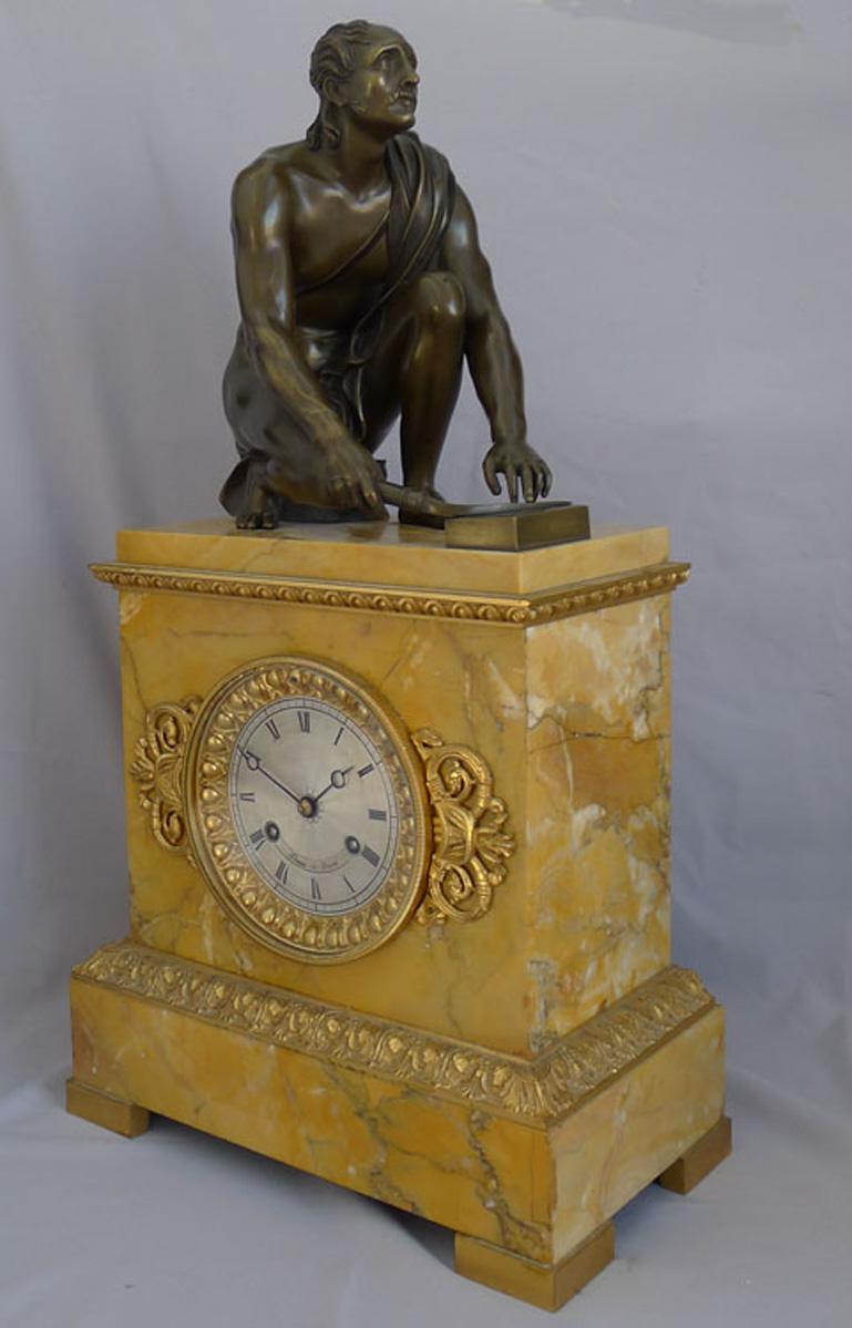 Frenc Marble Clock with Patinated Bronze Grand Tour Sculpture of the Arrotino For Sale 1