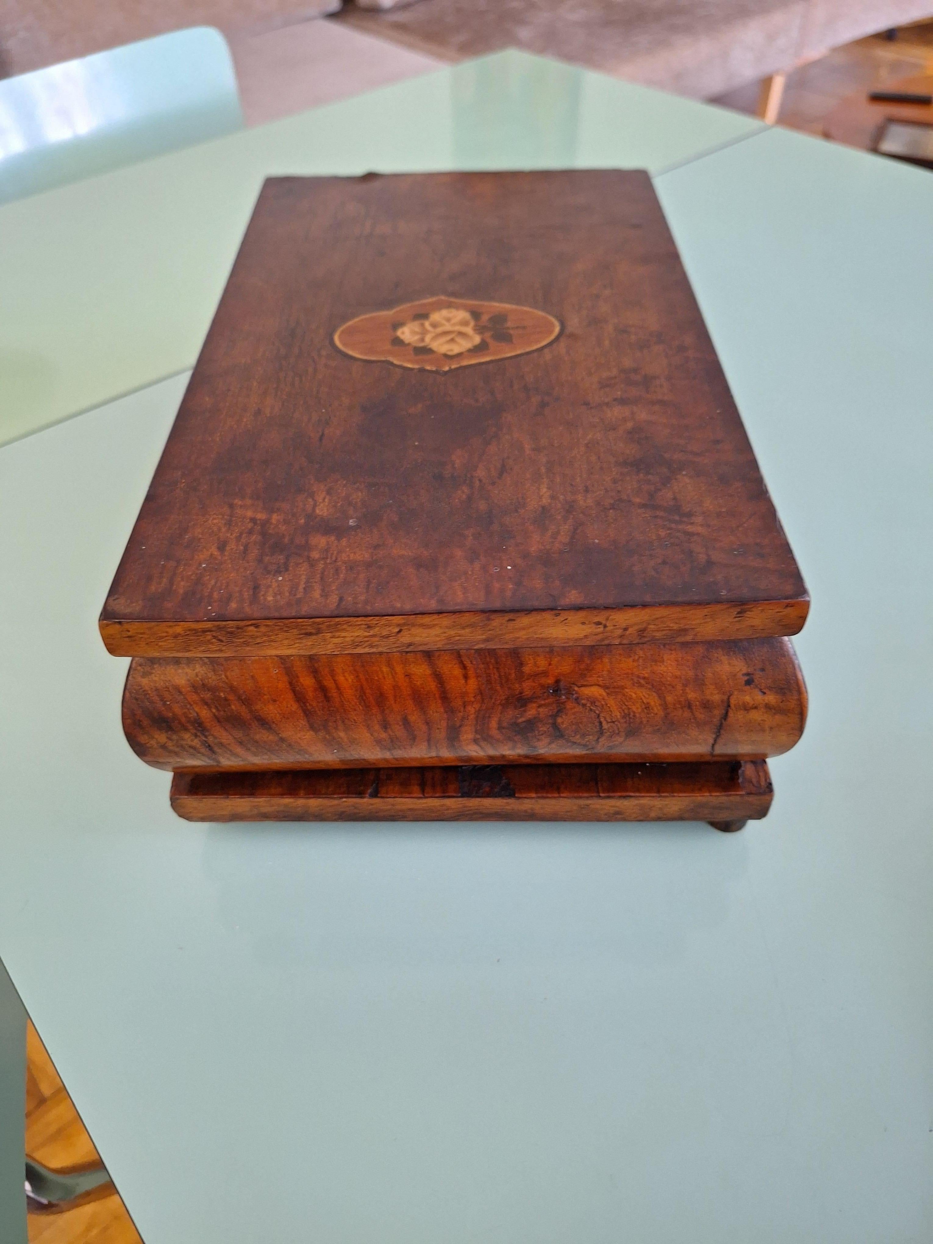 Walnut Frencch Art Deco Jewelery or Cigar Box For Sale