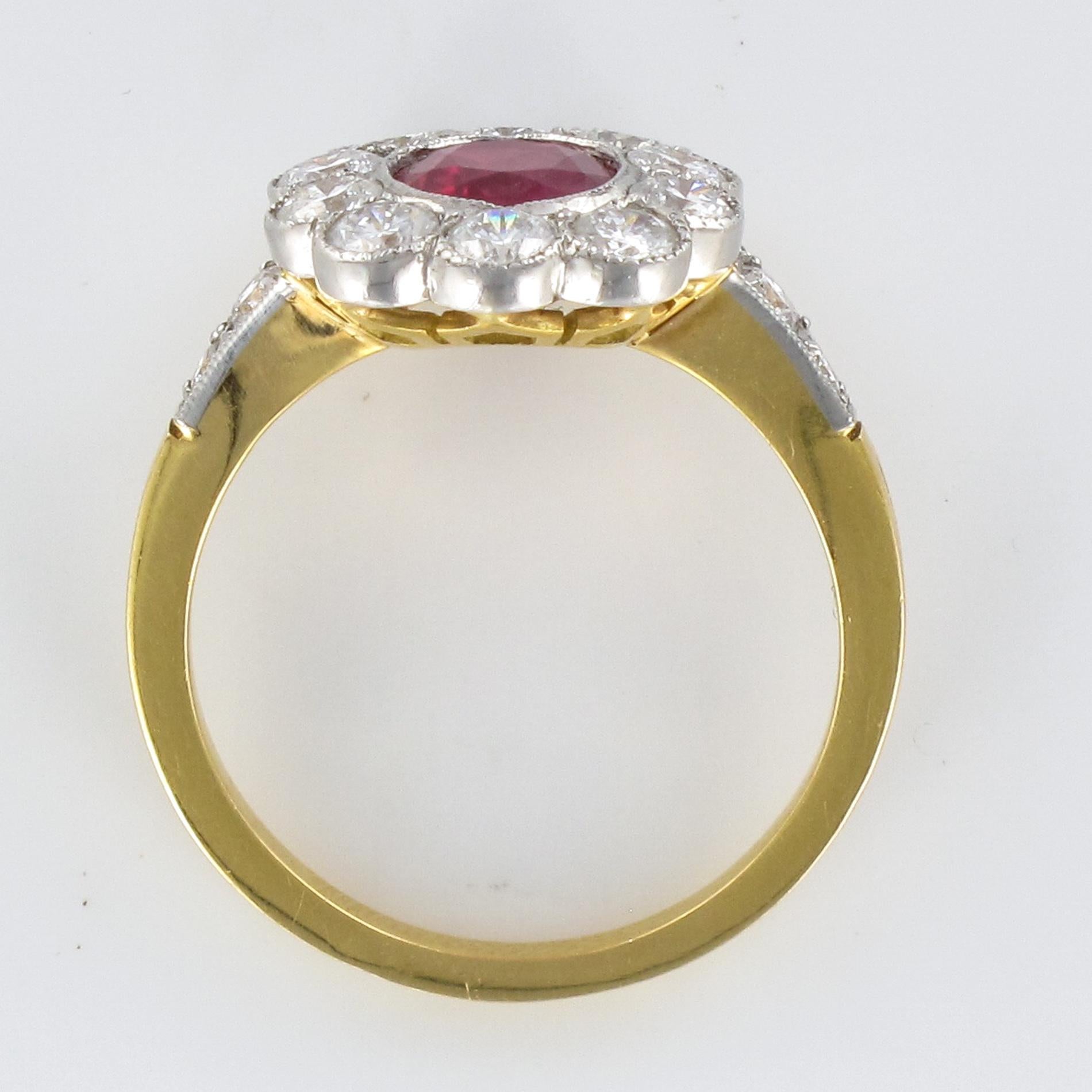 French 1.05 Carat Ruby Diamonds 18 Karat Yellow Gold Platinum Cluster Ring 5