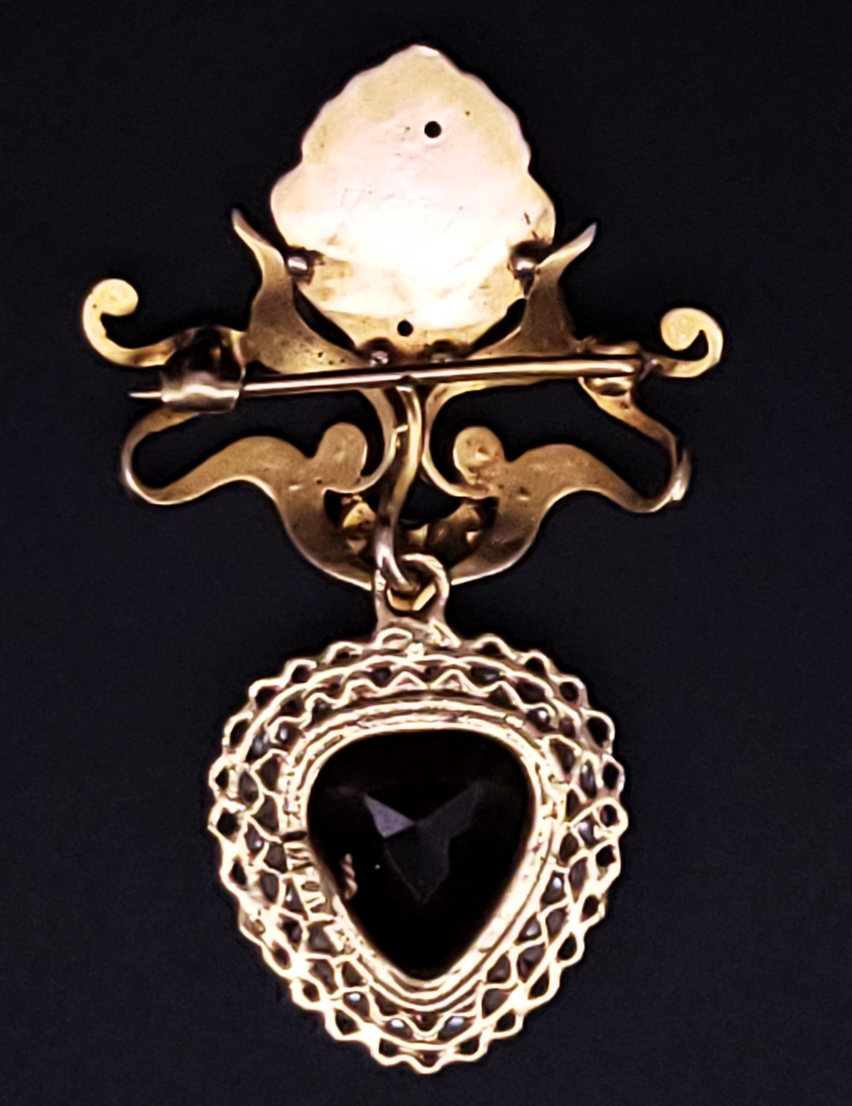 Broche Francés de Oro 14k Granate con Diamantes Corte redondo en venta