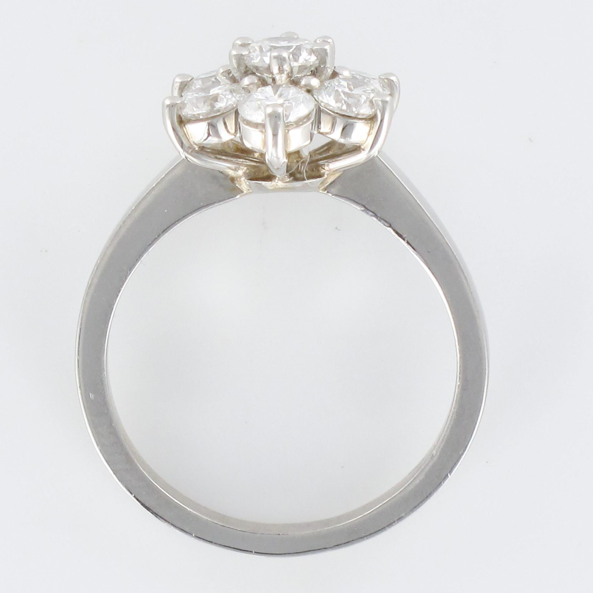 French 1.53 Carat Diamond Platinum Daisy Ring 9