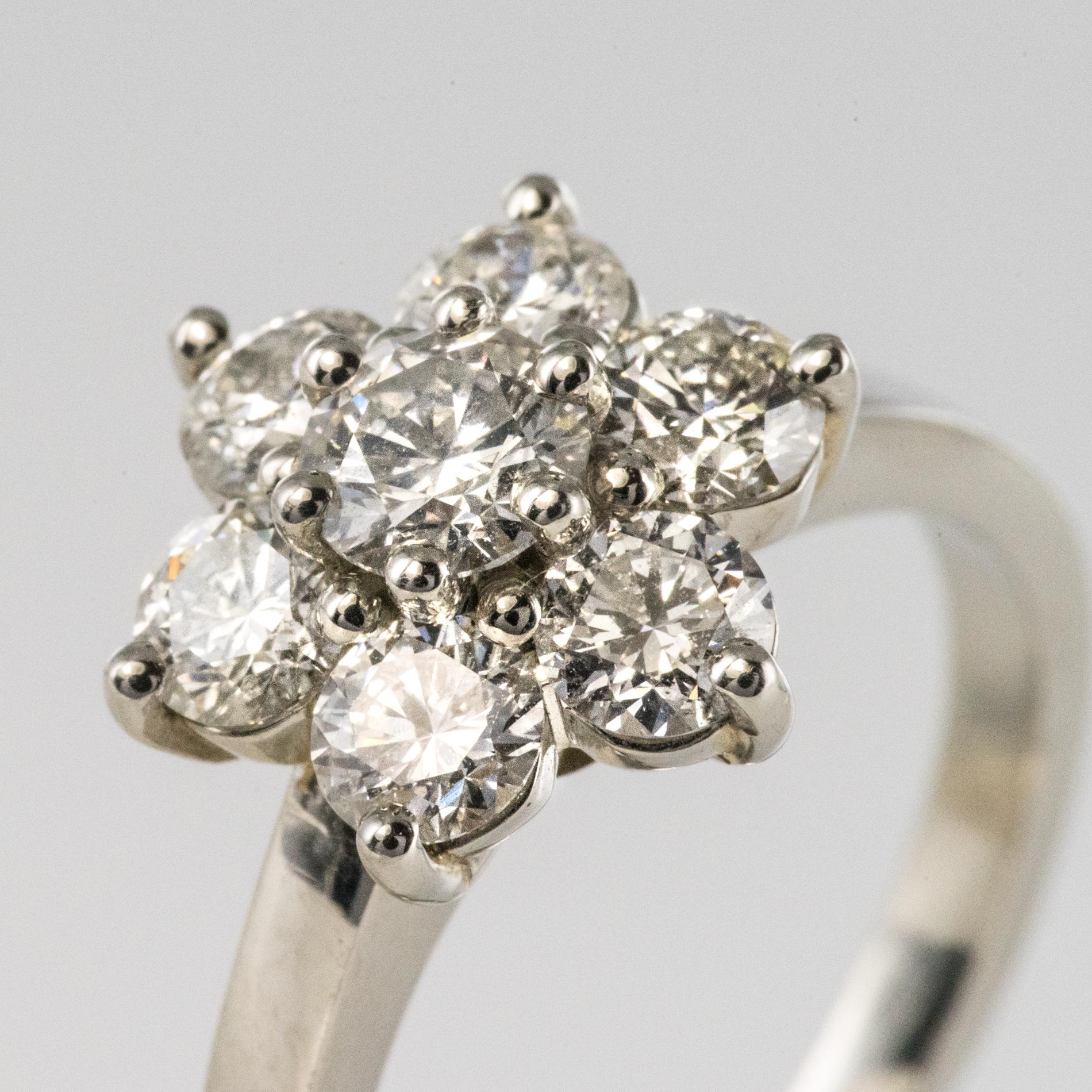 Women's French 1.53 Carat Diamond Platinum Daisy Ring