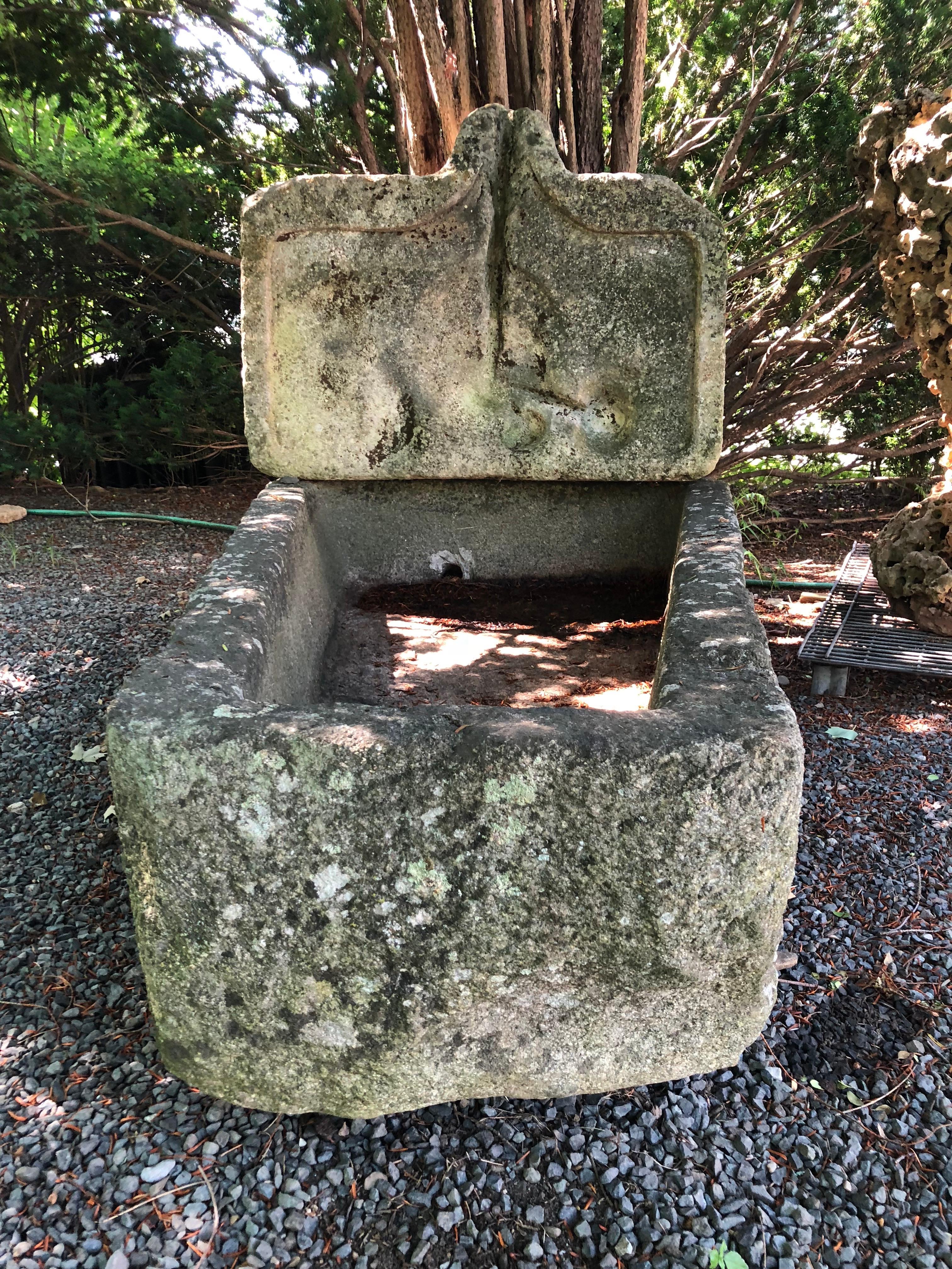 French 15th Century Hand-Carved Granite Trough with Fountain Backsplash In Good Condition In Woodbury, CT