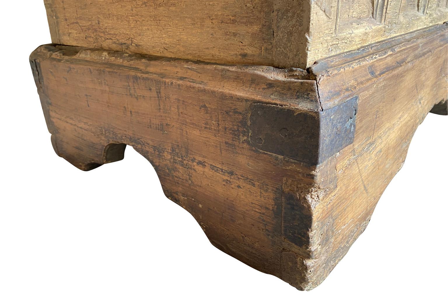 French 16th Century Coffre, Trunk For Sale 9
