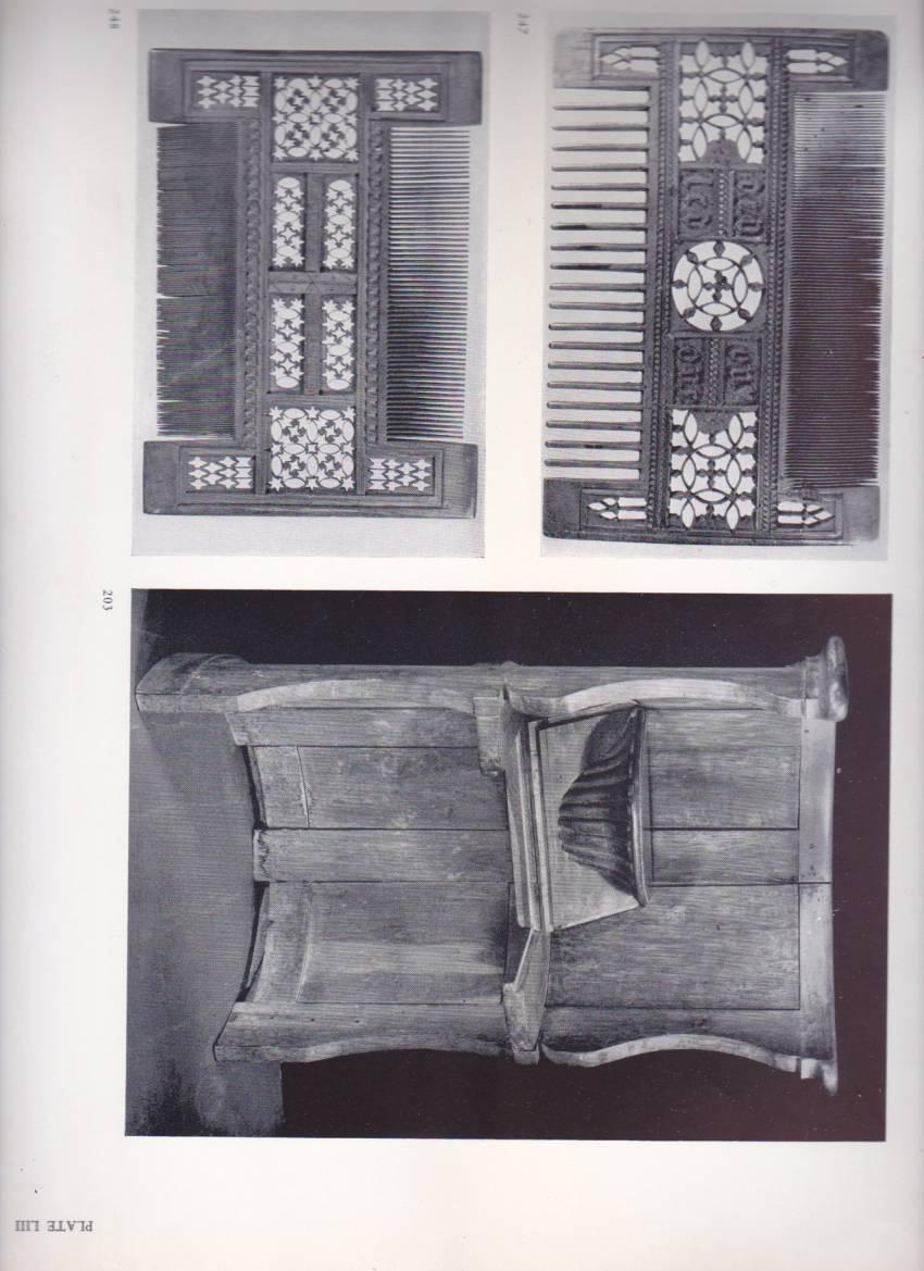 French 16th Century early Baroque Oak Barrel-Back Seat For Sale 3