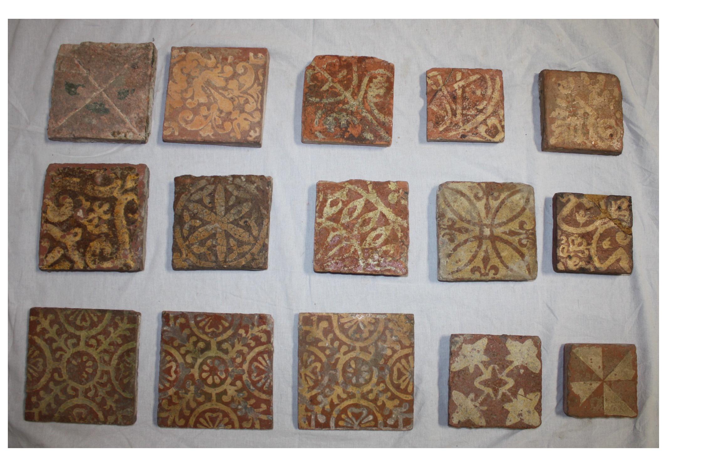 French 16th century tiles
Dimensions from the left top to the right of each tile.
a) 5.25