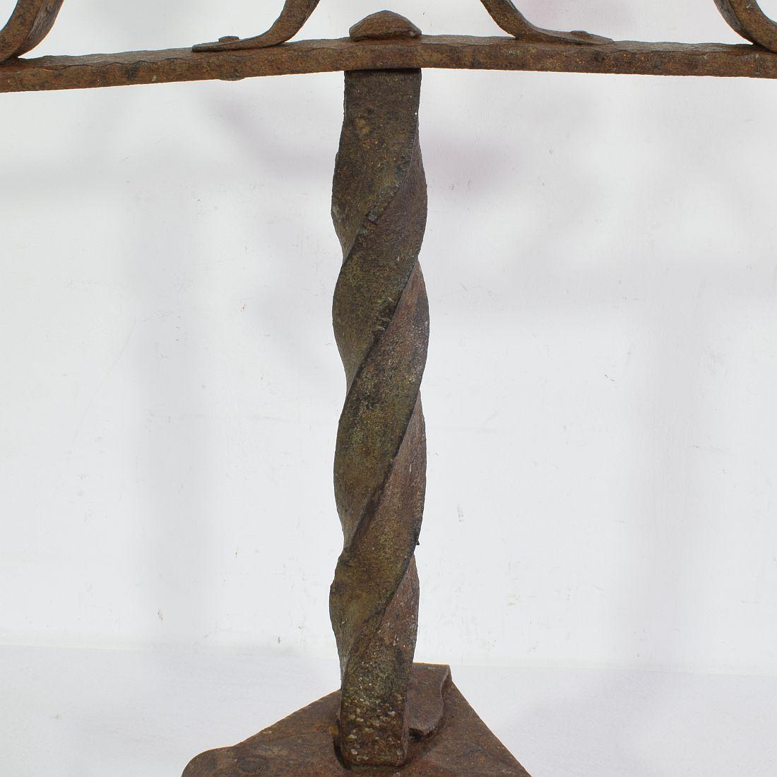 French 17/18th Century Hand Forged Iron Candleholder For Sale 10