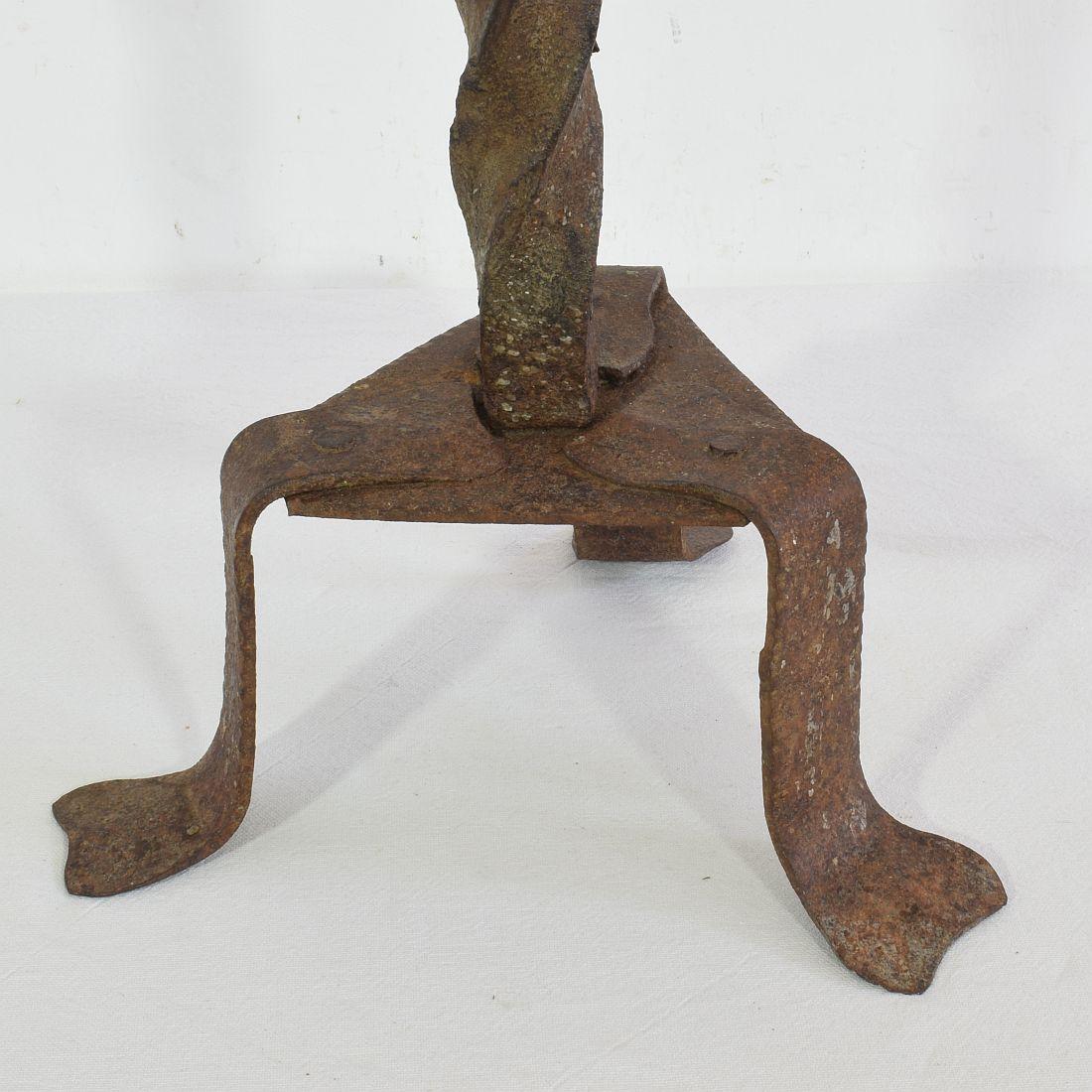 French 17/18th Century Hand Forged Iron Candleholder For Sale 11