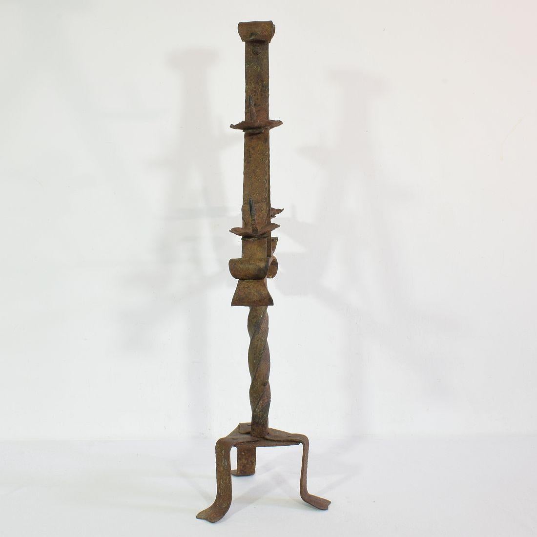French 17/18th Century Hand Forged Iron Candleholder For Sale 1