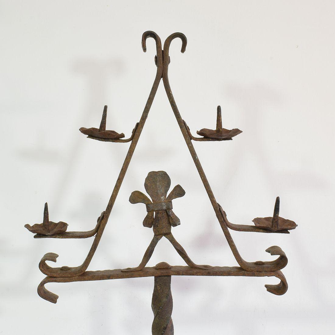 French 17/18th Century Hand Forged Iron Candleholder For Sale 2