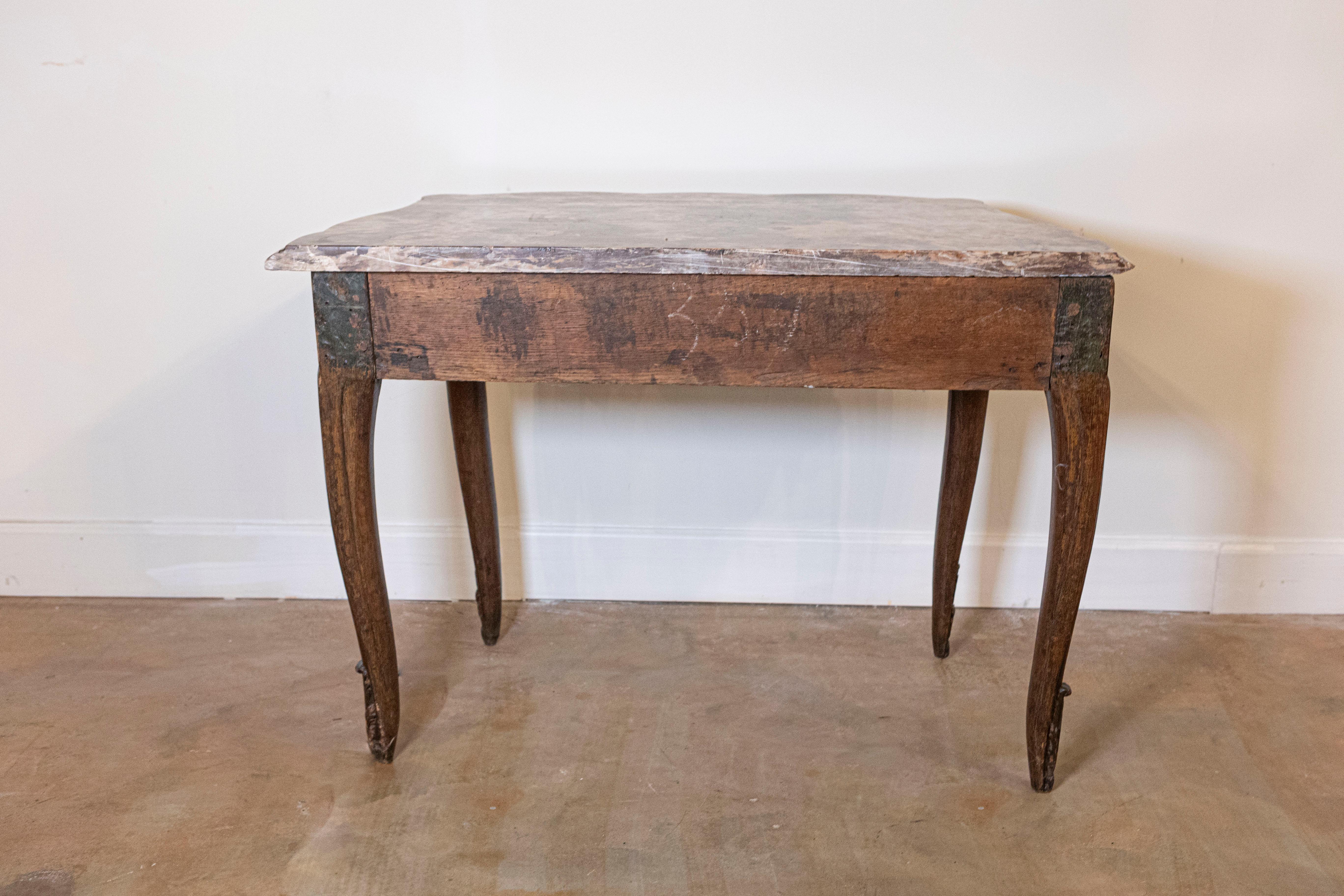 French 1720s Régence Period Walnut Console Table with Original Marble Top For Sale 4
