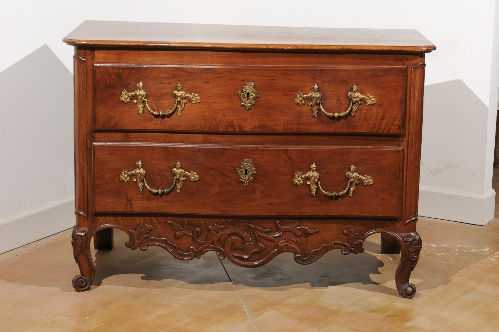 French 1740s Louis XV Two-Drawer Commode with Carved Apron and Cabriole Legs 10