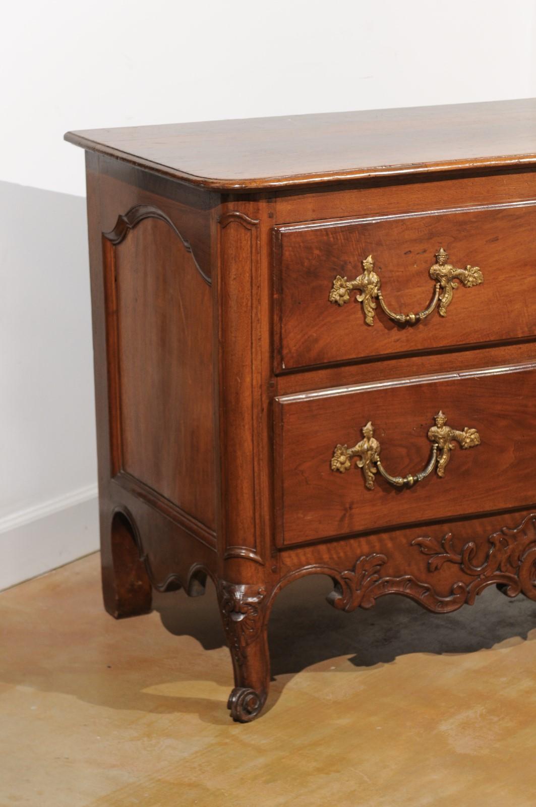 French 1740s Louis XV Two-Drawer Commode with Carved Apron and Cabriole Legs 14
