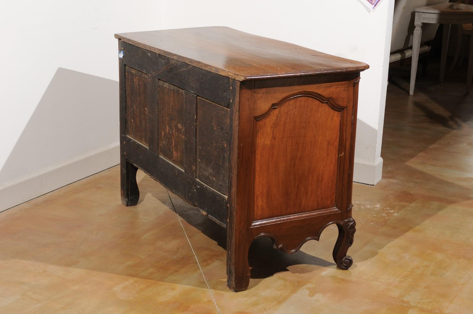 French 1740s Louis XV Two-Drawer Commode with Carved Apron and Cabriole Legs 4