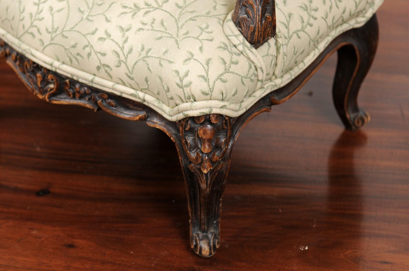 French 1750s Louis XV Period Carved Apprentice Chair with Foliage Upholstery 7