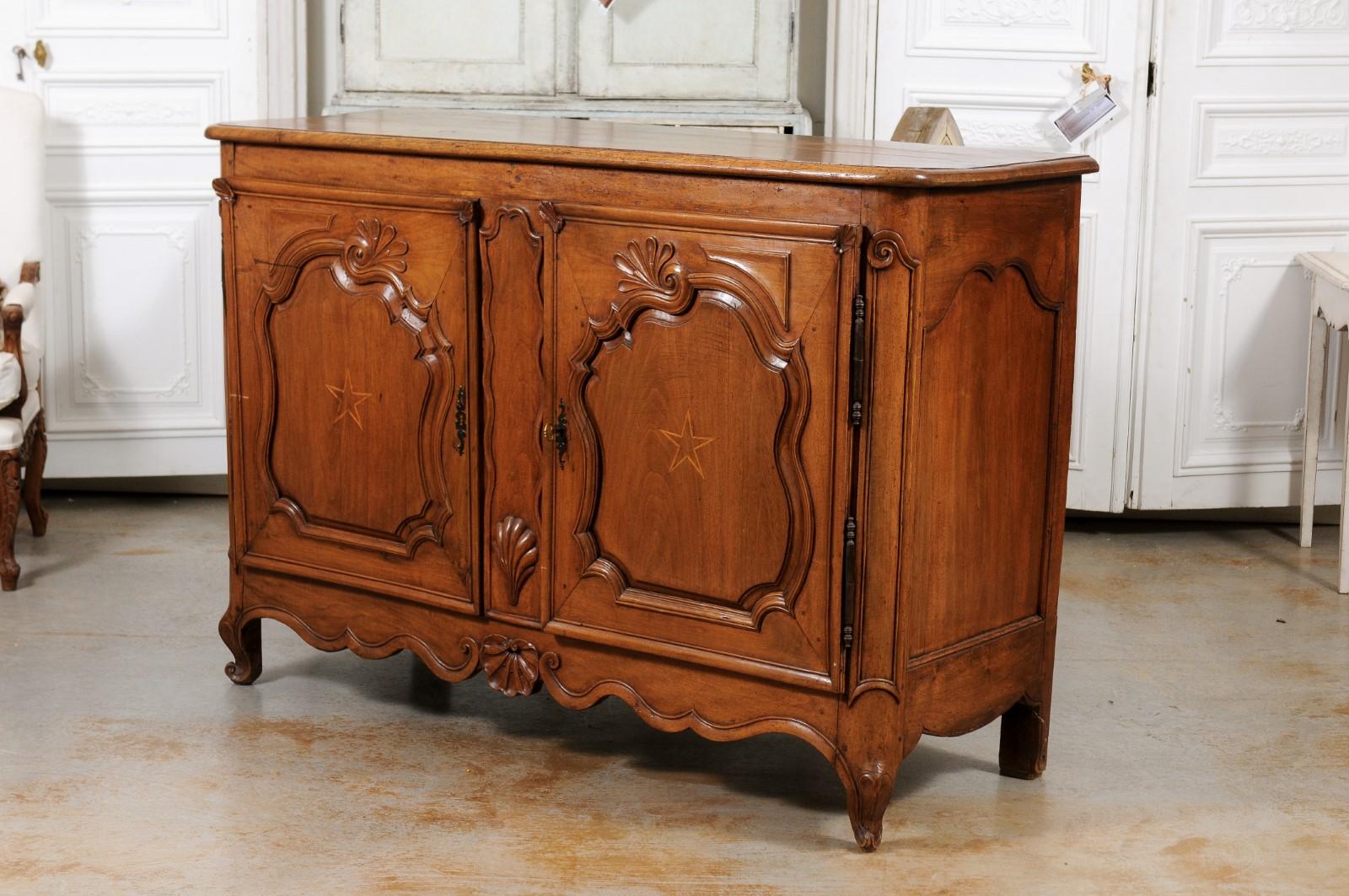French 1750s Louis XV Period Walnut Buffet with Star Inlay and Carved Shells 7