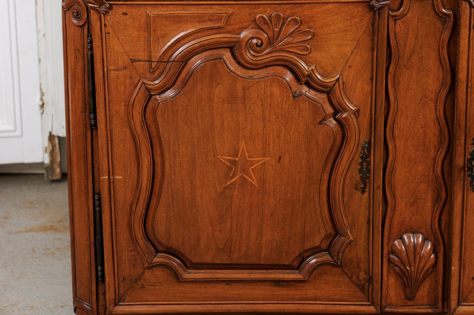 French 1750s Louis XV Period Walnut Buffet with Star Inlay and Carved Shells For Sale 13