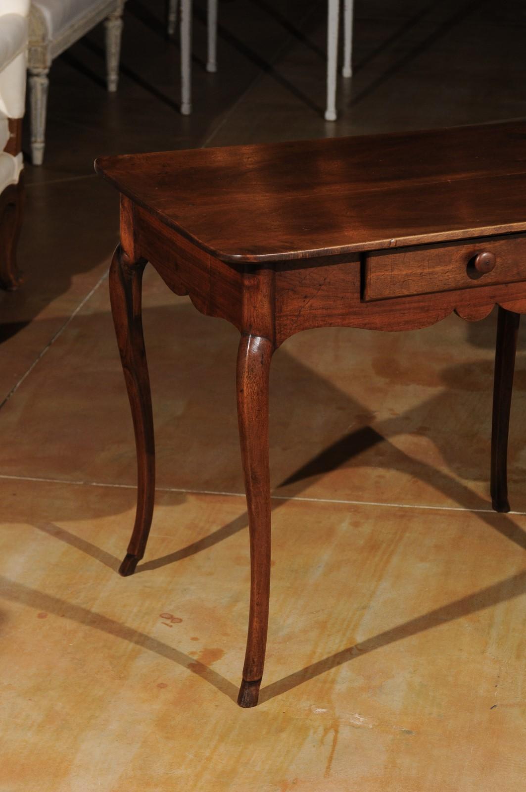 18th Century French 1750s Louis XV Walnut Table with Acacia Legs from the Rhône Valley