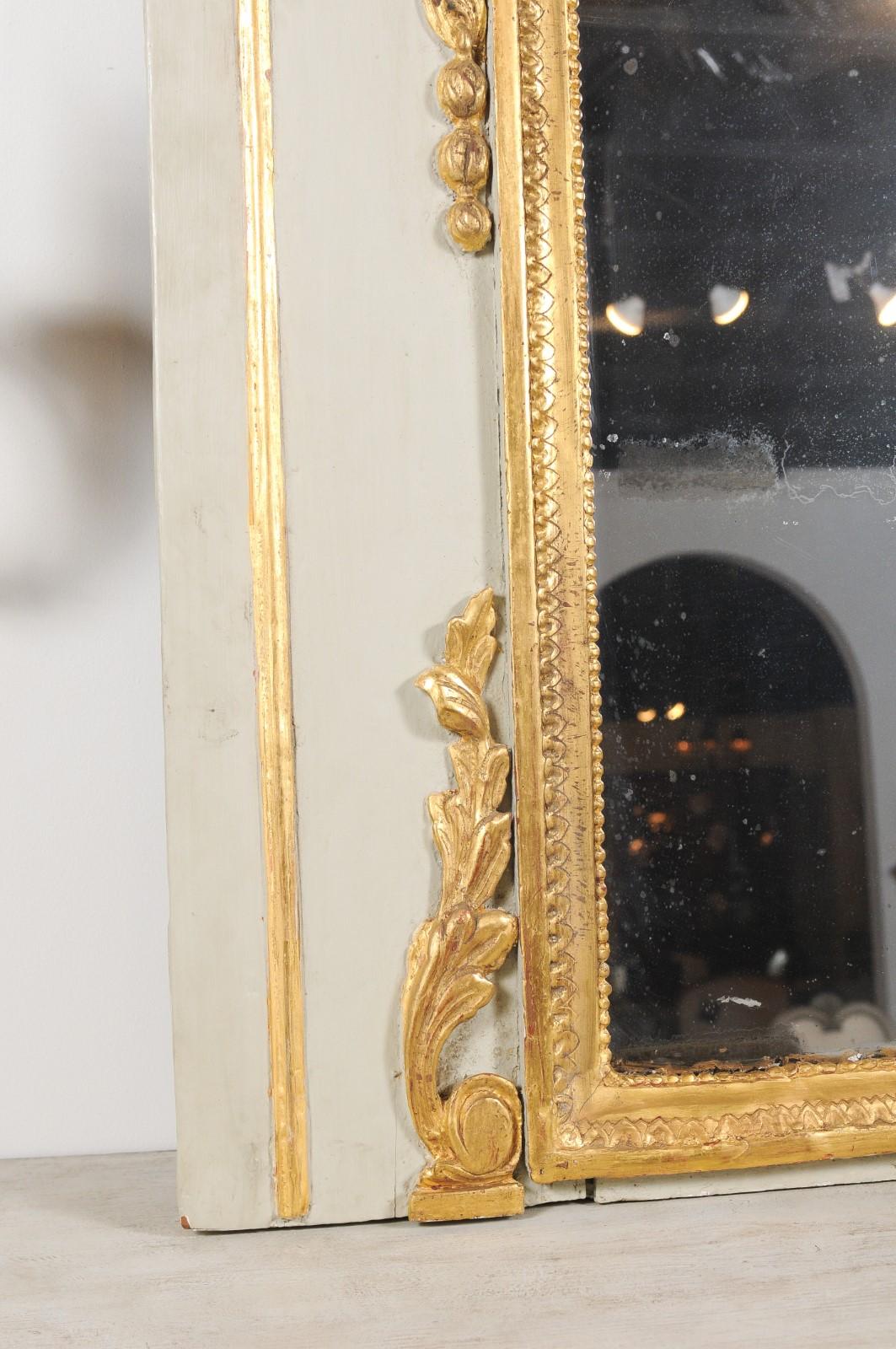 French 1775 Transition Period Painted and Gilt Trumeau Mirror with Carved Urn For Sale 5