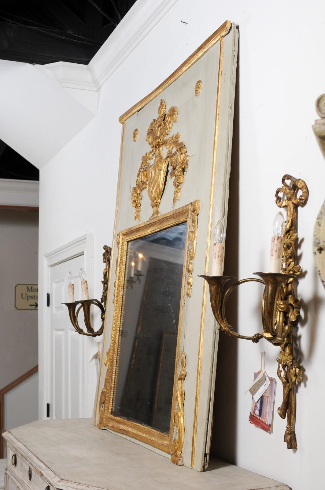 French 1775 Transition Period Painted and Gilt Trumeau Mirror with Carved Urn For Sale 8
