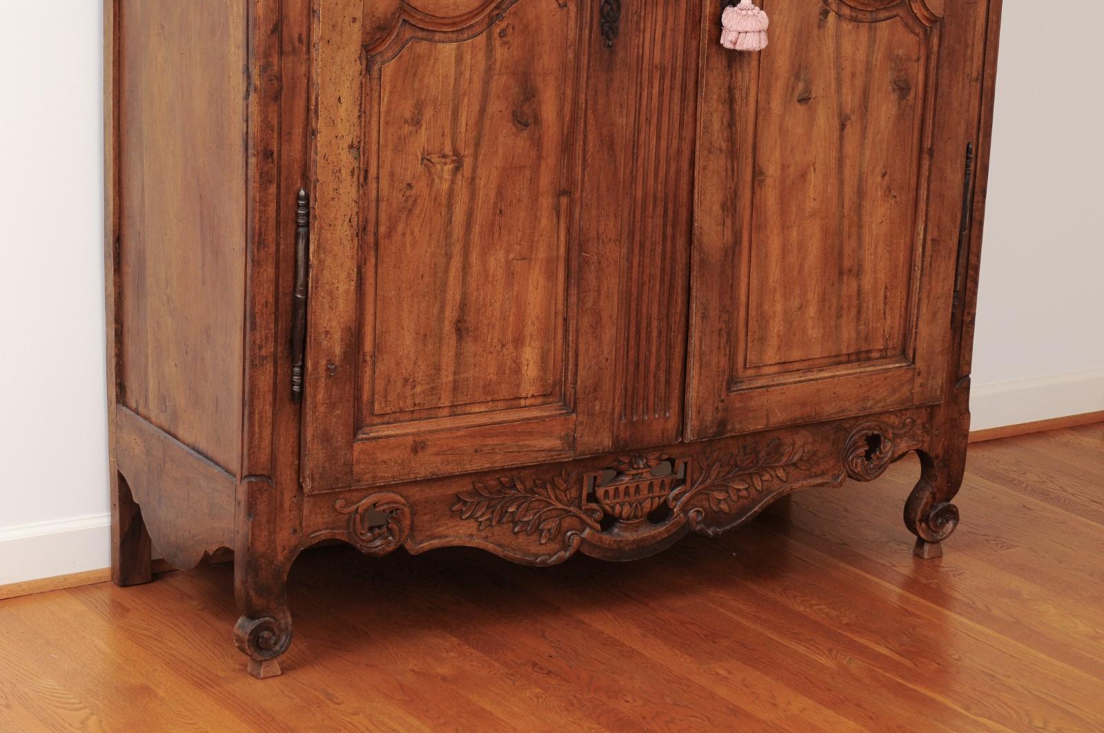 French 1790s Transition Walnut Armoire with Ribbon-Carved Crest and Apron 3