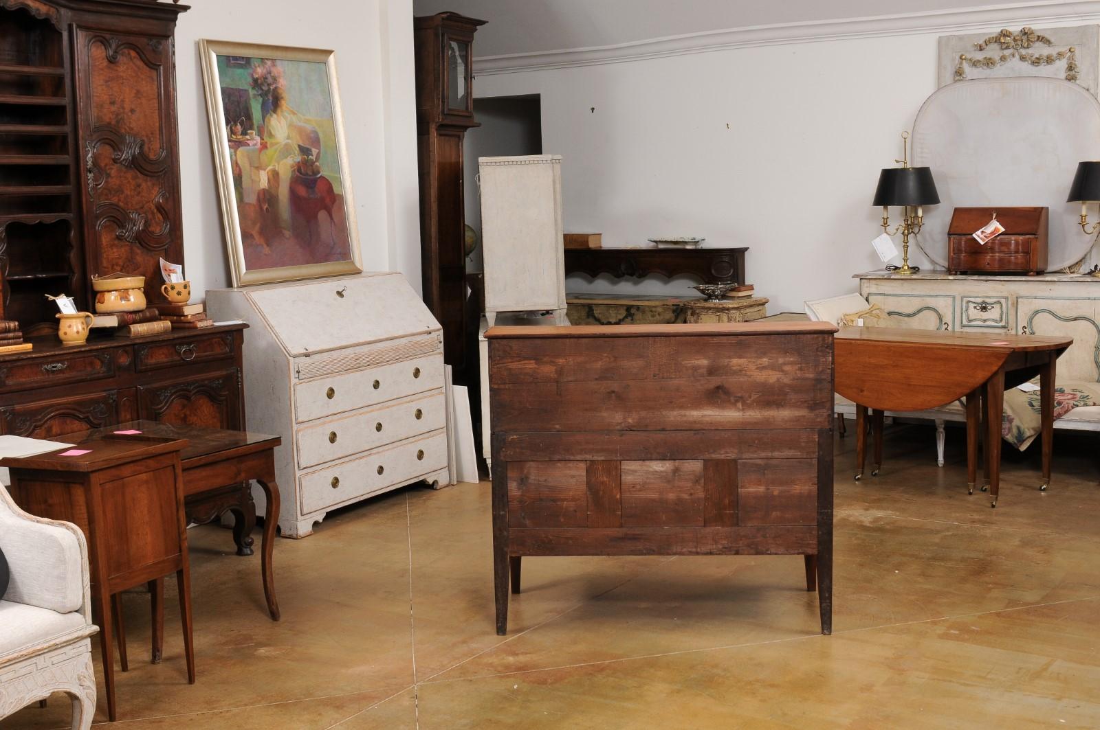 French 1790s Walnut and Cherry Slant Front Desk with Marquetry Geometric Decor 5