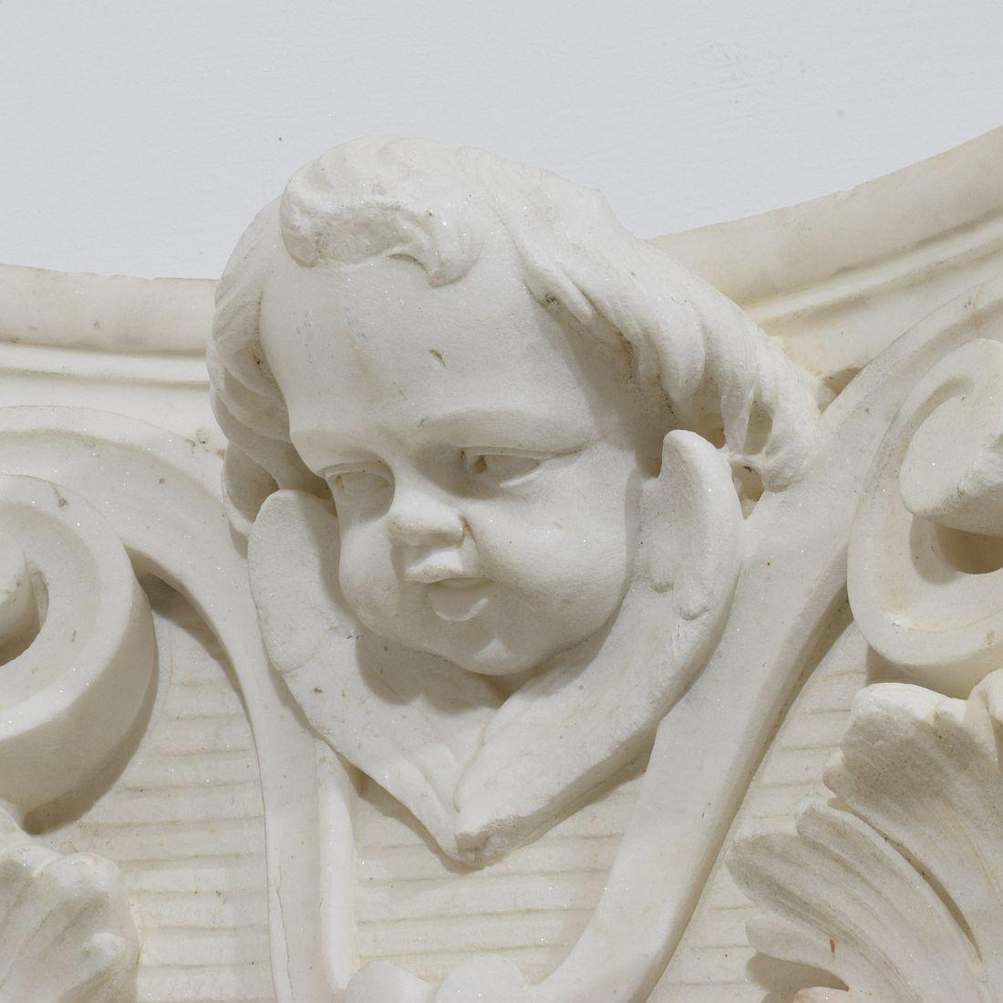 French, 17th / 18th Century, Carved White Marble Capital With Angel Head For Sale 3
