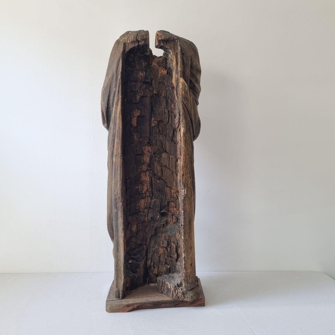 18th Century and Earlier French 17th-18th Century Large Wooden Fragment of a Baroque Madonna with Child