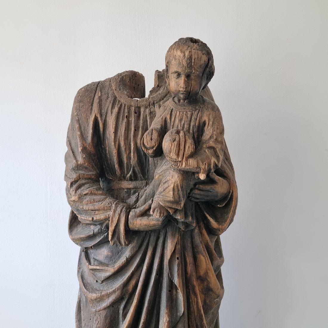 French 17th-18th Century Large Wooden Fragment of a Baroque Madonna with Child 2