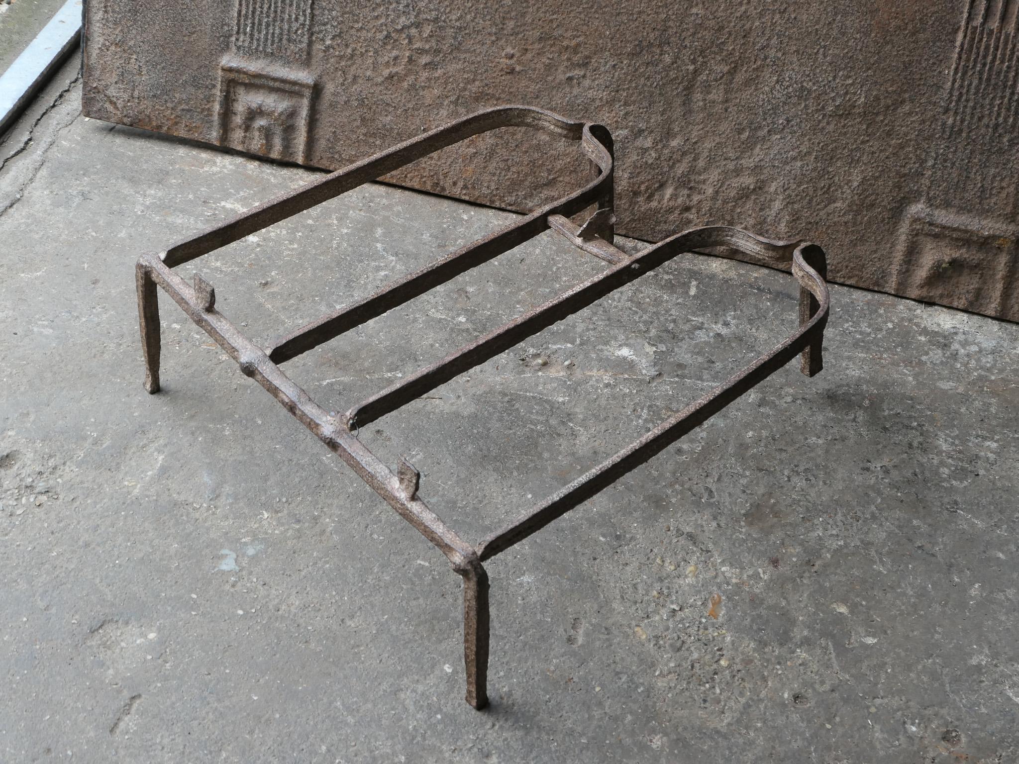 Wrought Iron French 17th-18th Century Louis XIV Trivet For Sale