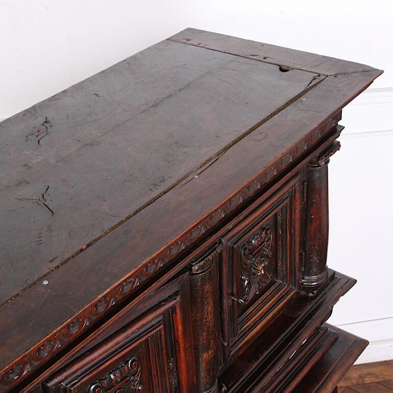 French 17th Century and Later Cabinet on Stand In Good Condition For Sale In Vancouver, British Columbia