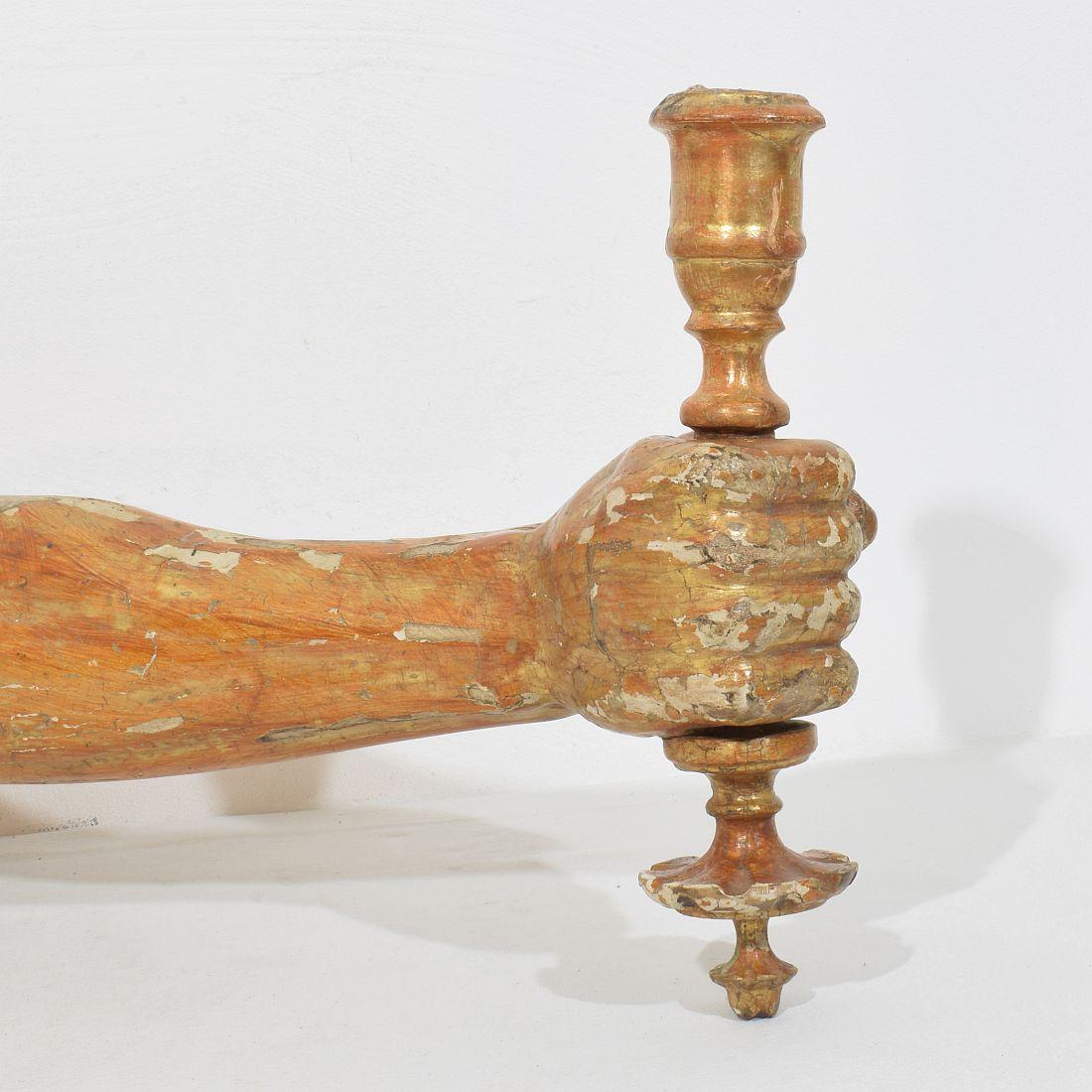 French 17th century Baroque Carved Gildwood Arm Wall Sconce Candle Holder For Sale 7