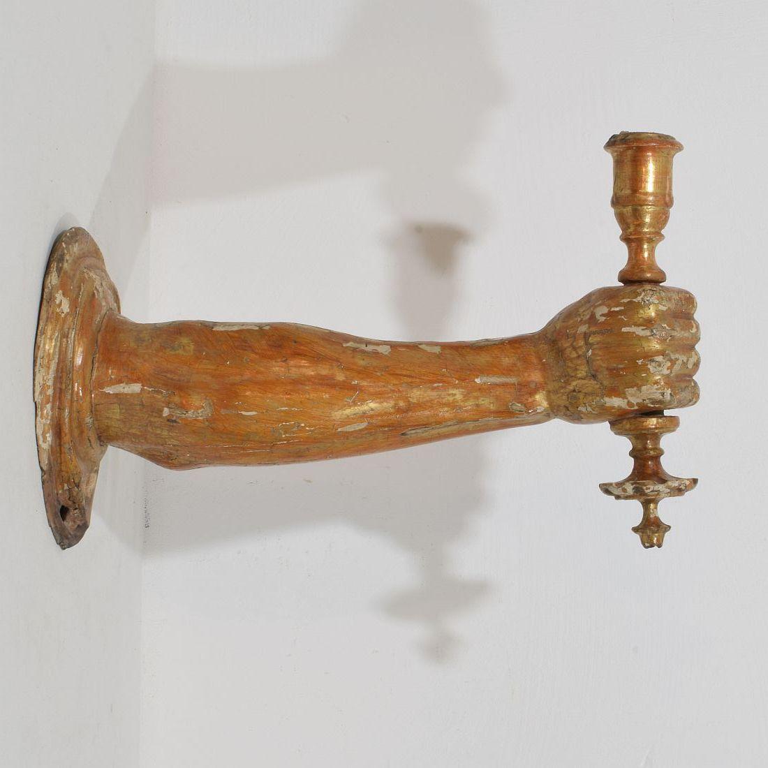 French 17th century Baroque Carved Gildwood Arm Wall Sconce Candle Holder For Sale 1