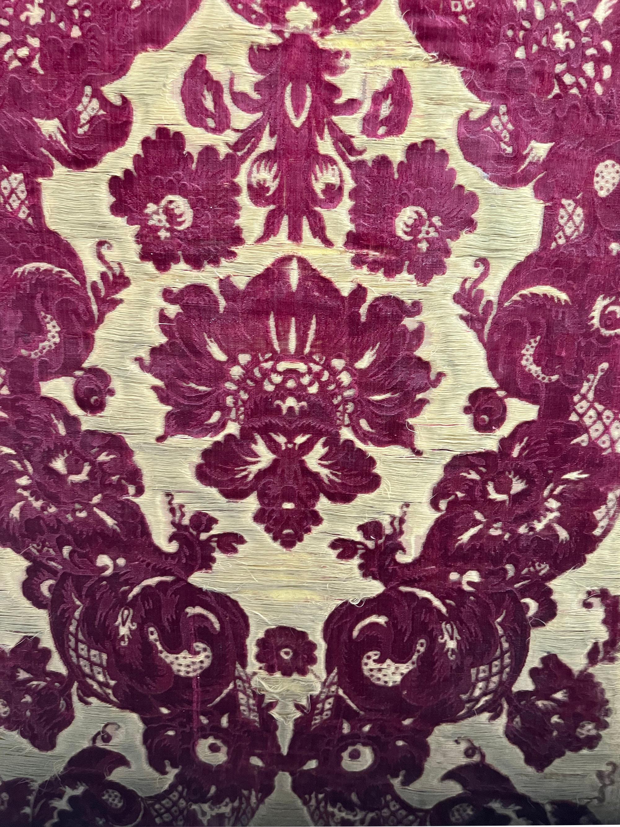 French 17th century Baroque silk damask textile 2'1 x 5'1. Going for Baroque? Everything is dramatic. Think Caravaggesque paintings. Sculptures carved furniture. Everything is designed to impress. This textile, originally a section of a longer bolt,