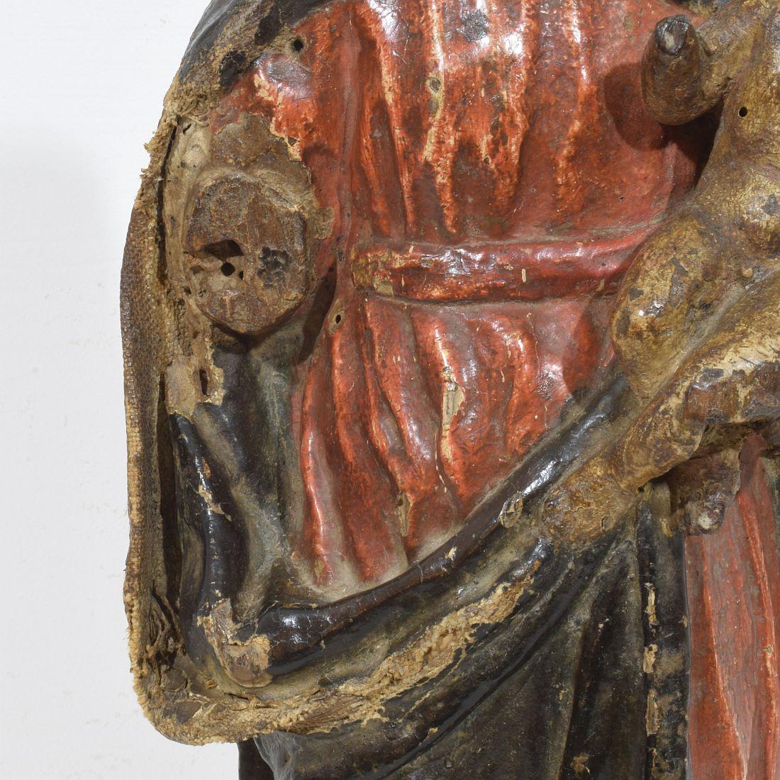 Madonna avec enfant baroque française du 17ème siècle en vente 11