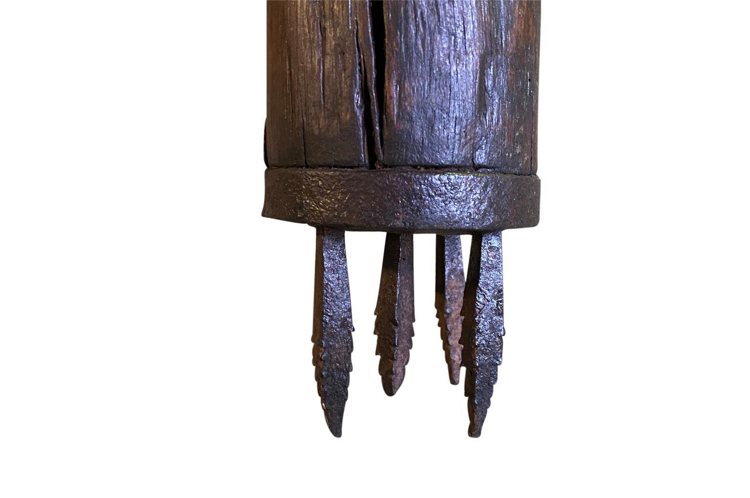 Kommode aus Kastanienbaumholz, 17. Jahrhundert im Angebot 5