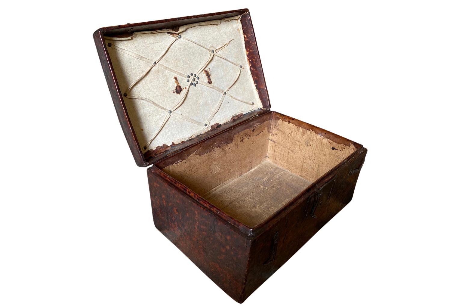 French 17th Century Leather Box, Coffre For Sale 6