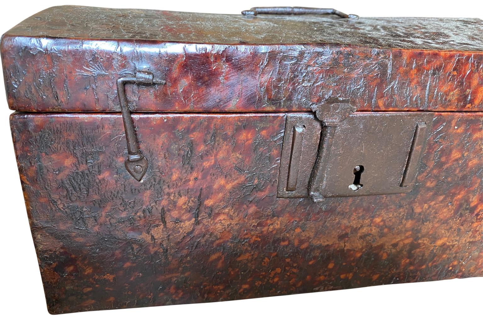 French 17th Century Leather Box, Coffre For Sale 2