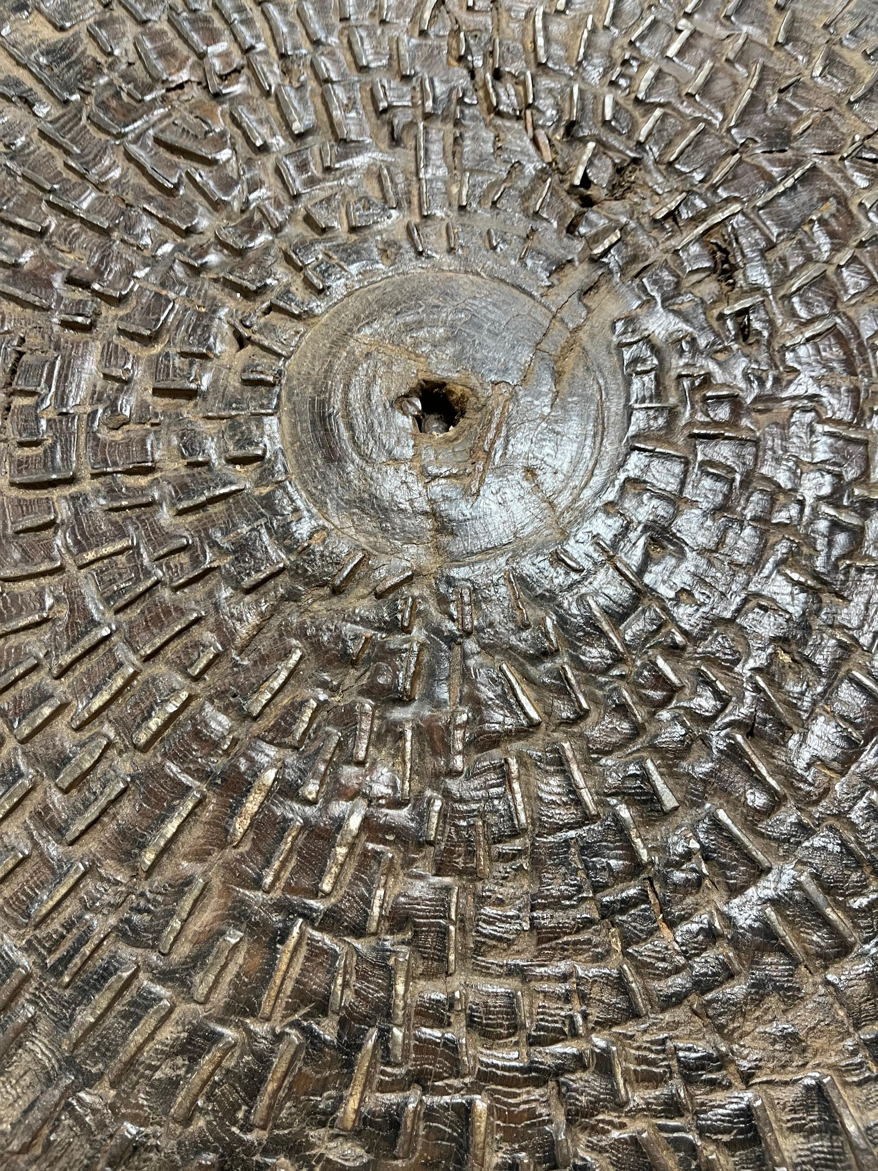 French 17th Century Moulin, Grain Grinding Billot For Sale 3